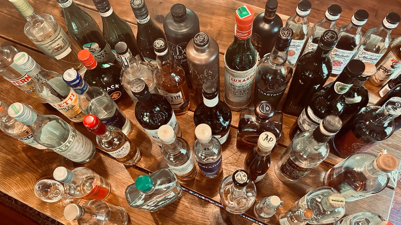 Brooklyn sales drinks cabinet