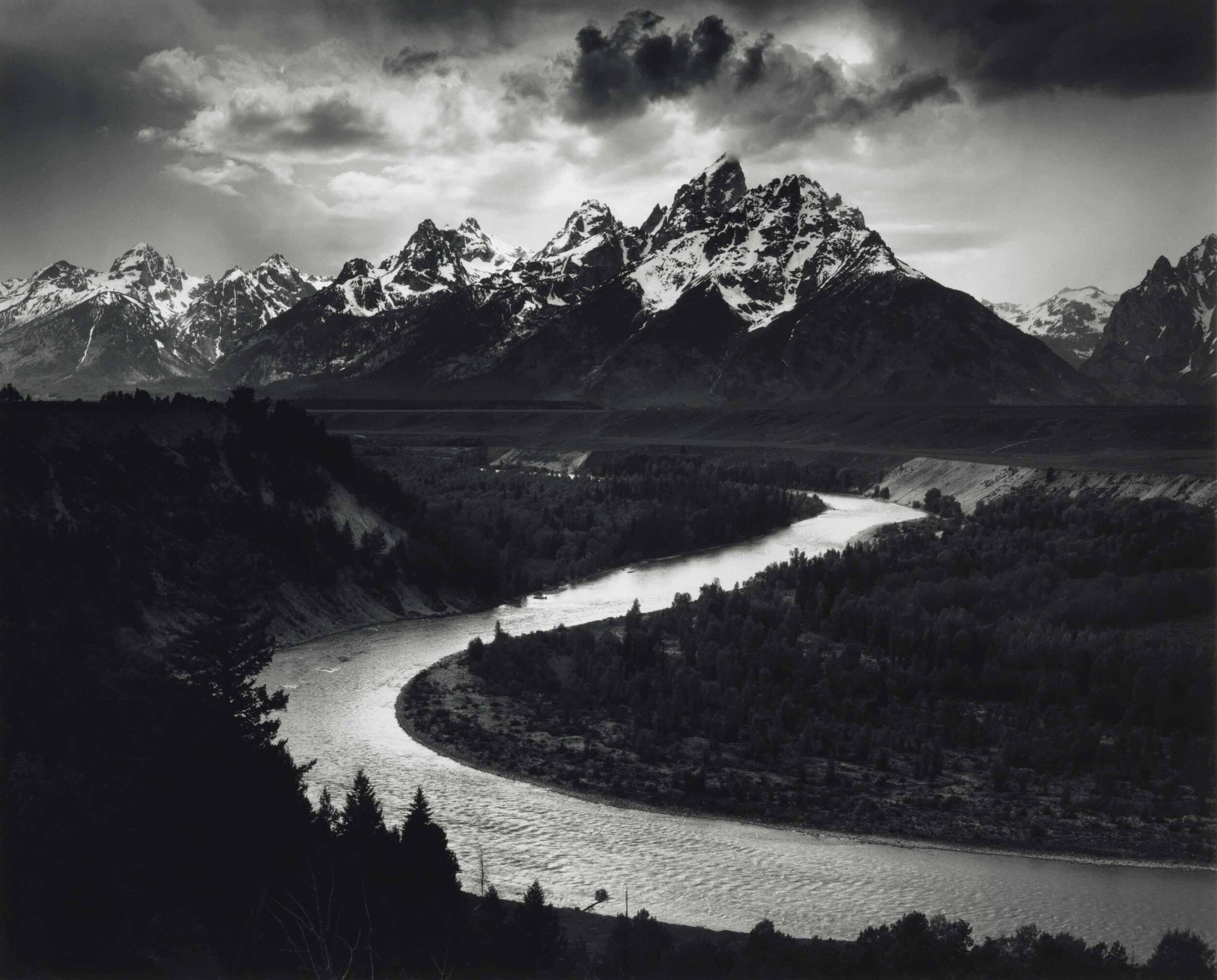 Photographic Truth - an Evolution; from Darkroom to Digital Reality