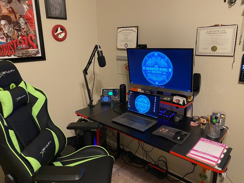 Shroud sales computer chair