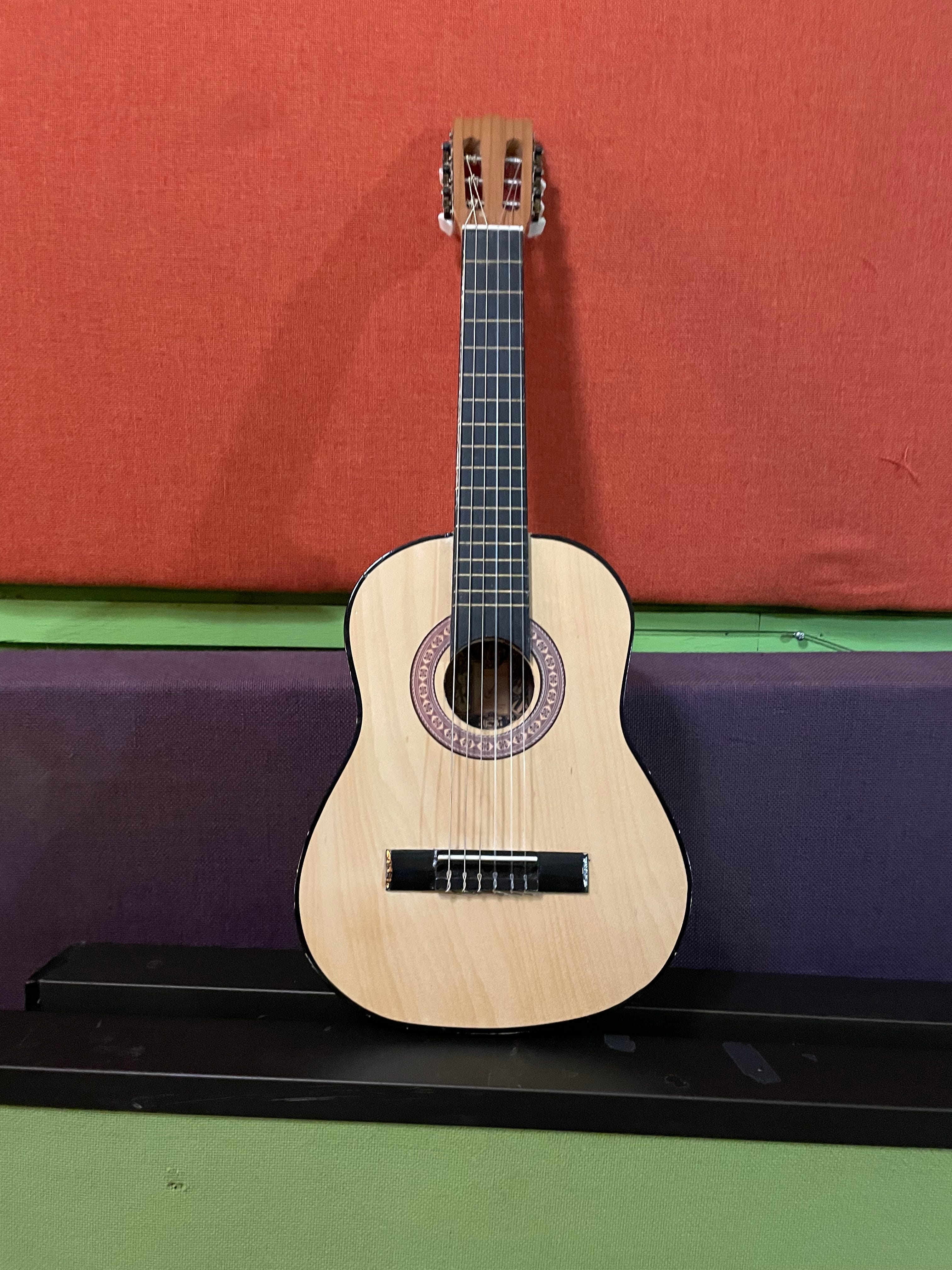 Yamaha m310 guitar discount