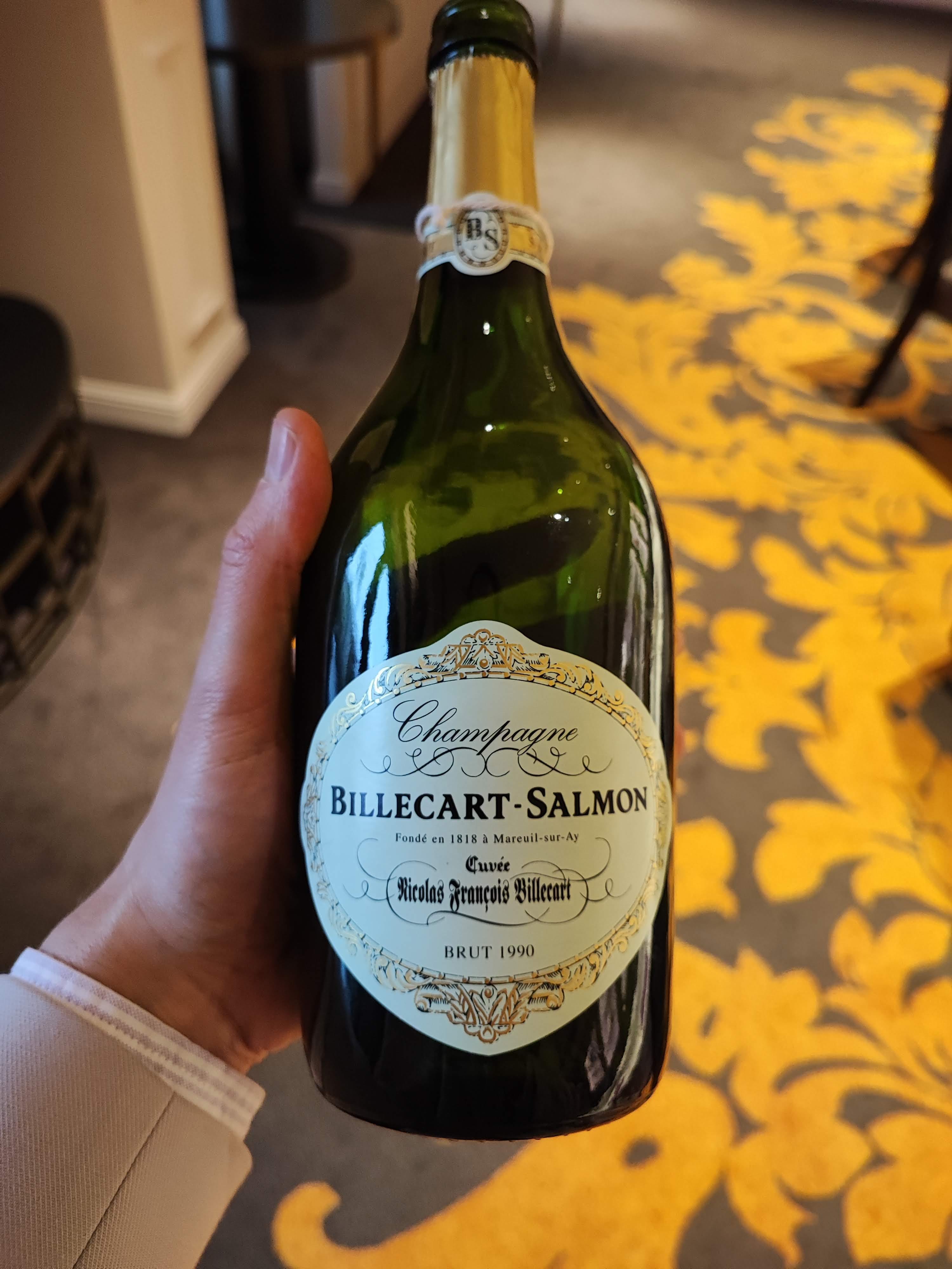 Tasting 1988, 1989 and 1990 champagnes - by Tom Hewson
