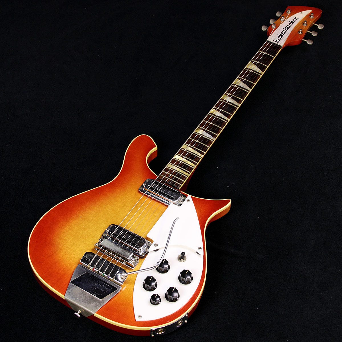 Timeline: The Evolution of the Rickenbacker 620 and 610