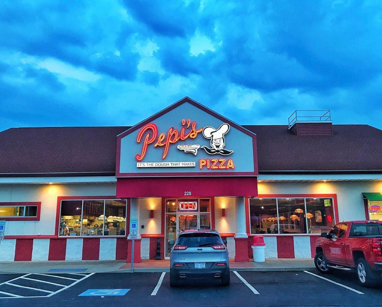 Pepi's pizza shop