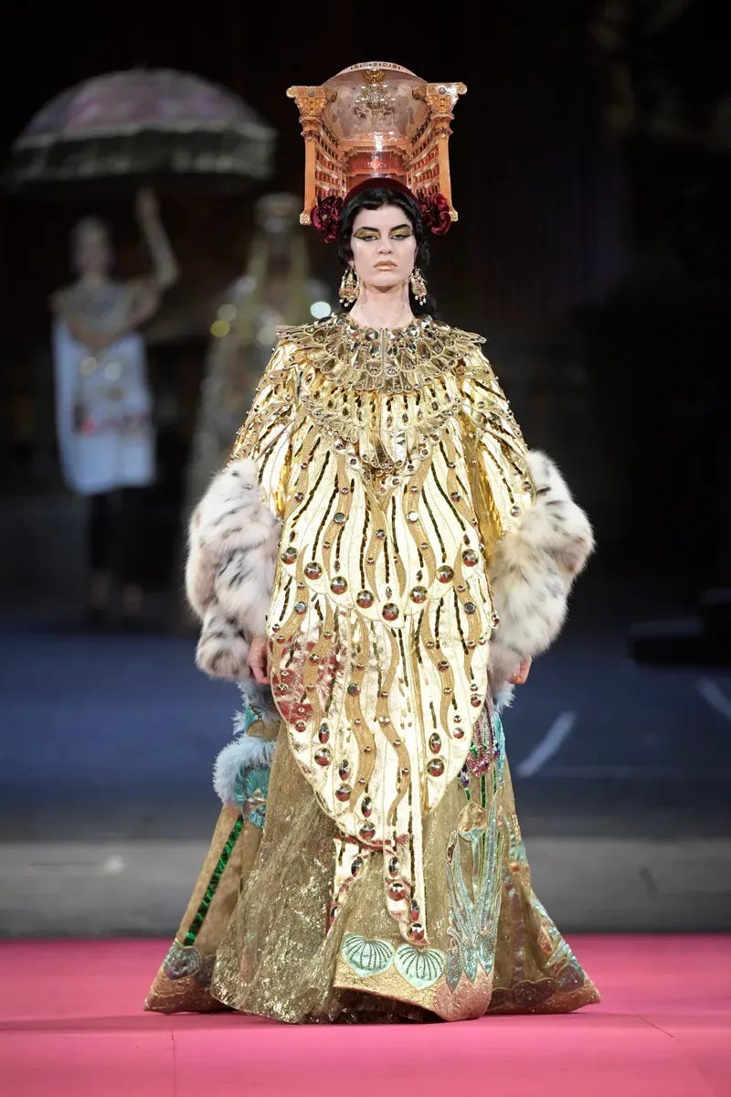 Costume dolce 2025