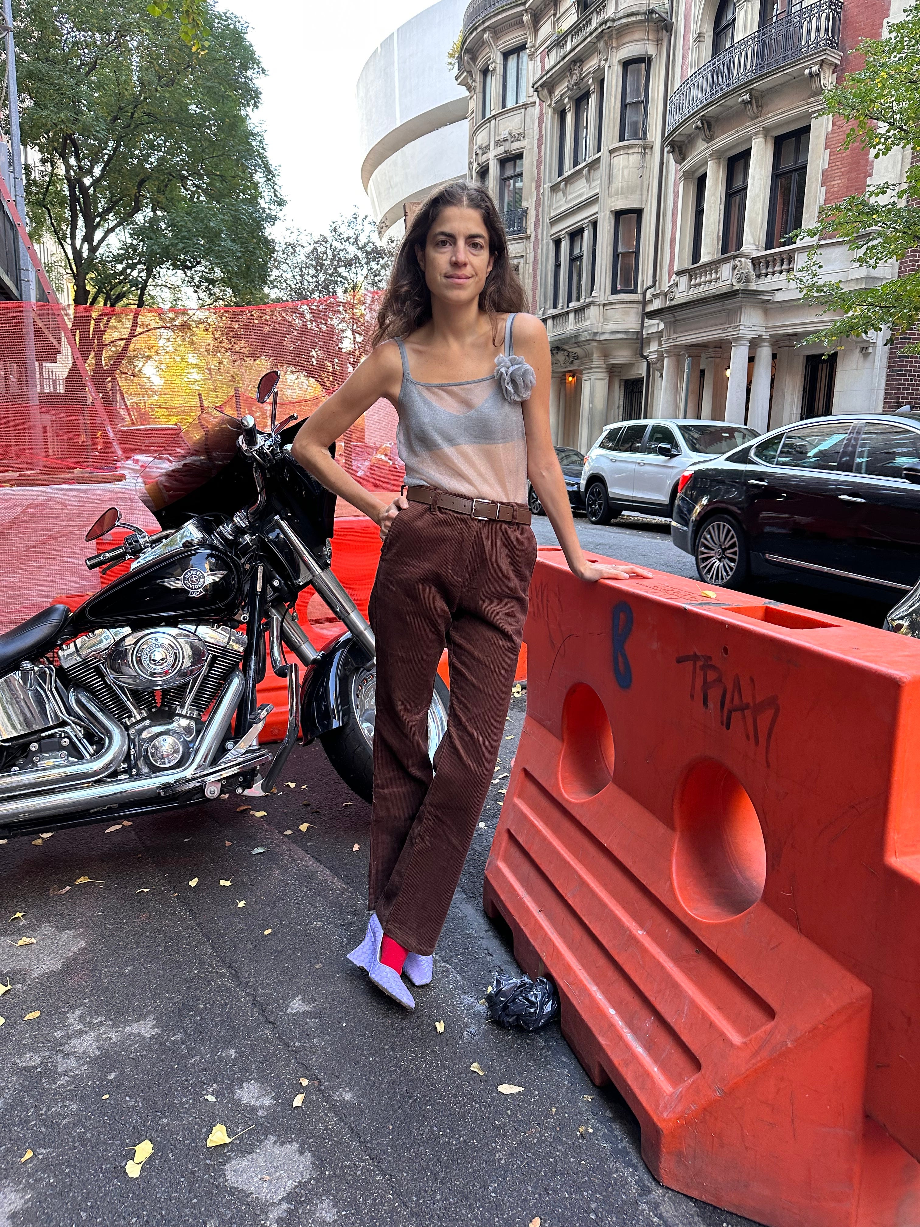 The shape of a day, in outfits