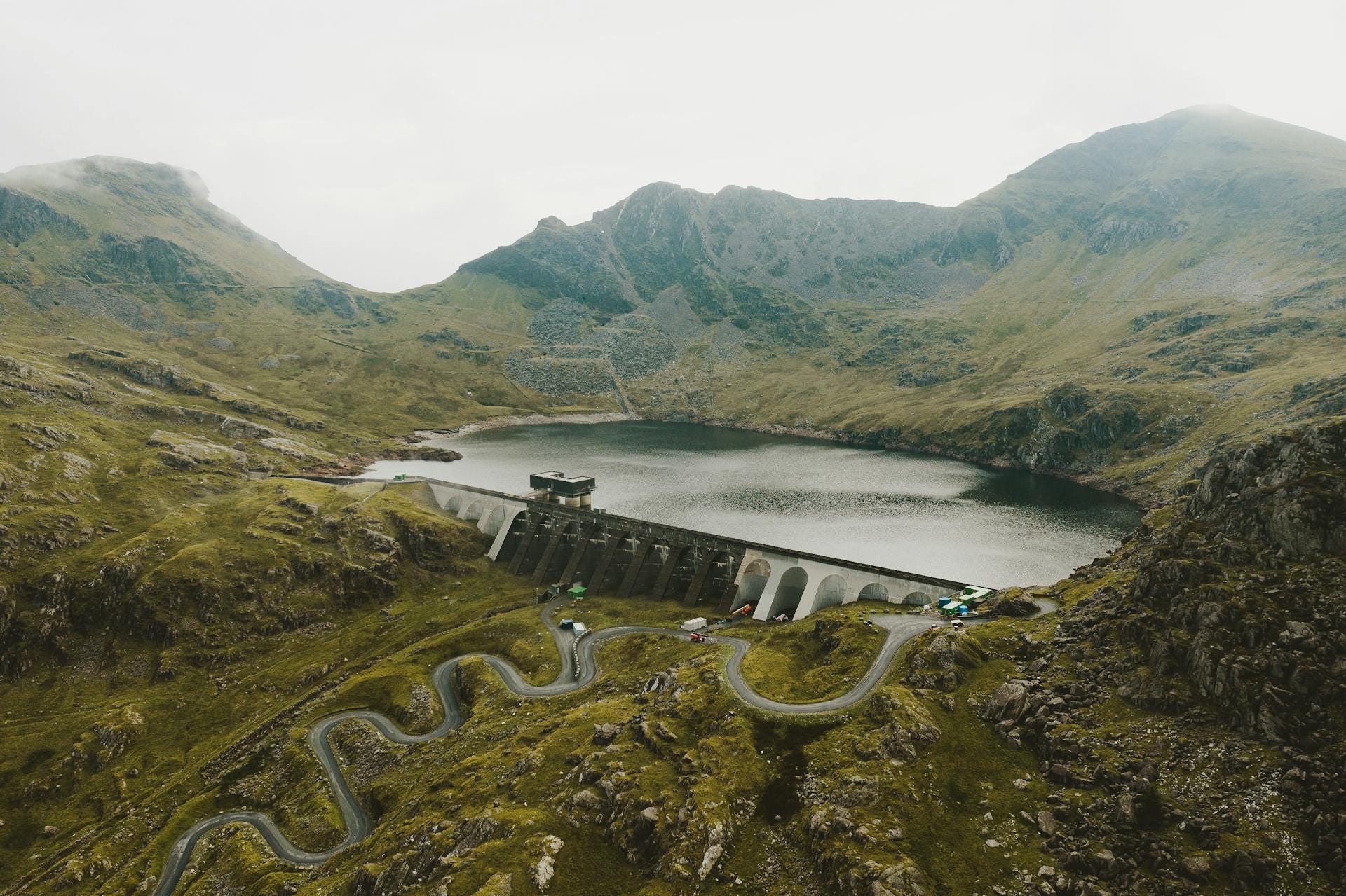 Knowledge Sovereignty in the AI Era - by David Caldwell
