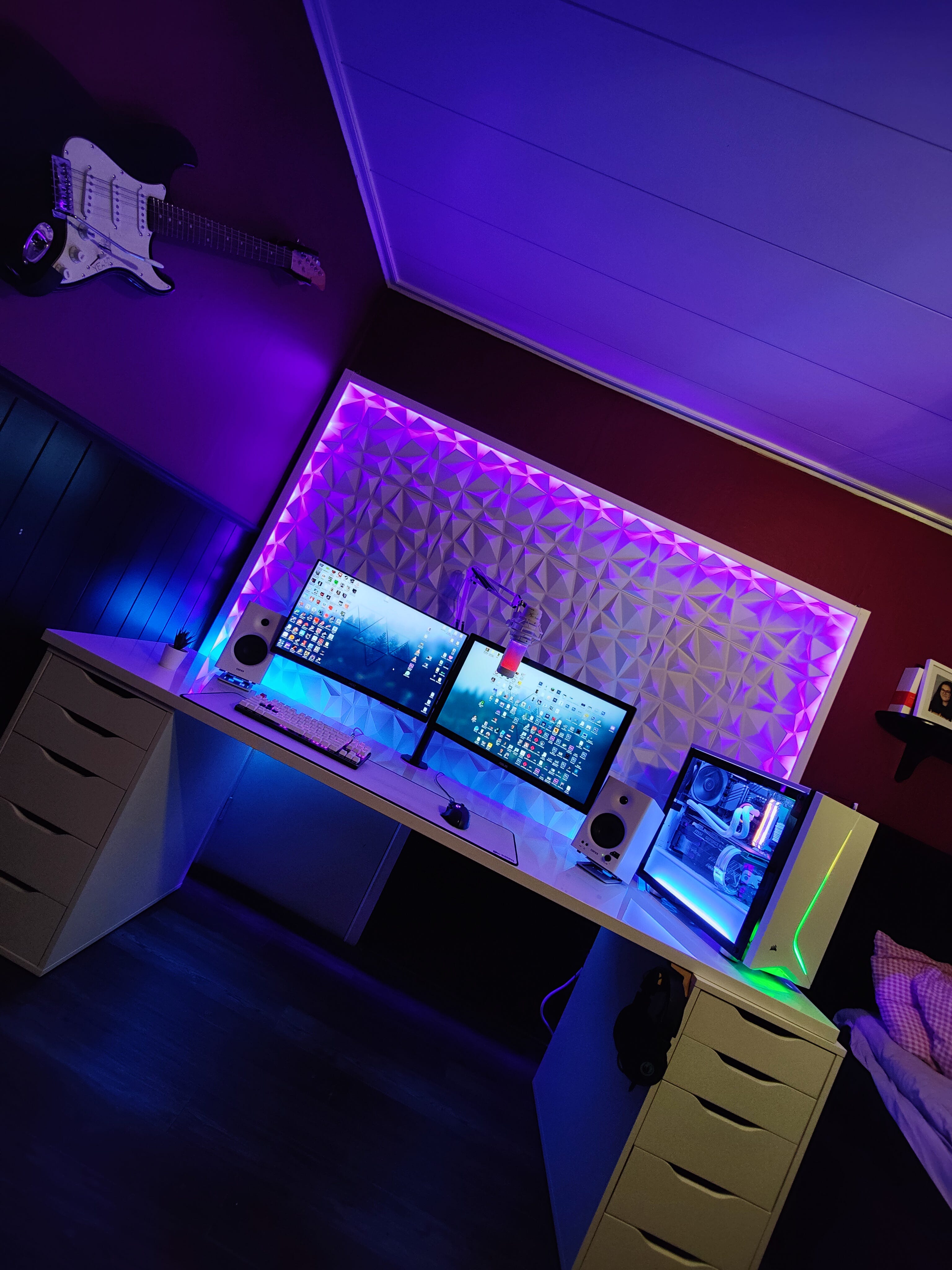 Awsome Setups No. 50 - Edvin's Awesome Gaming Setup - battlestations