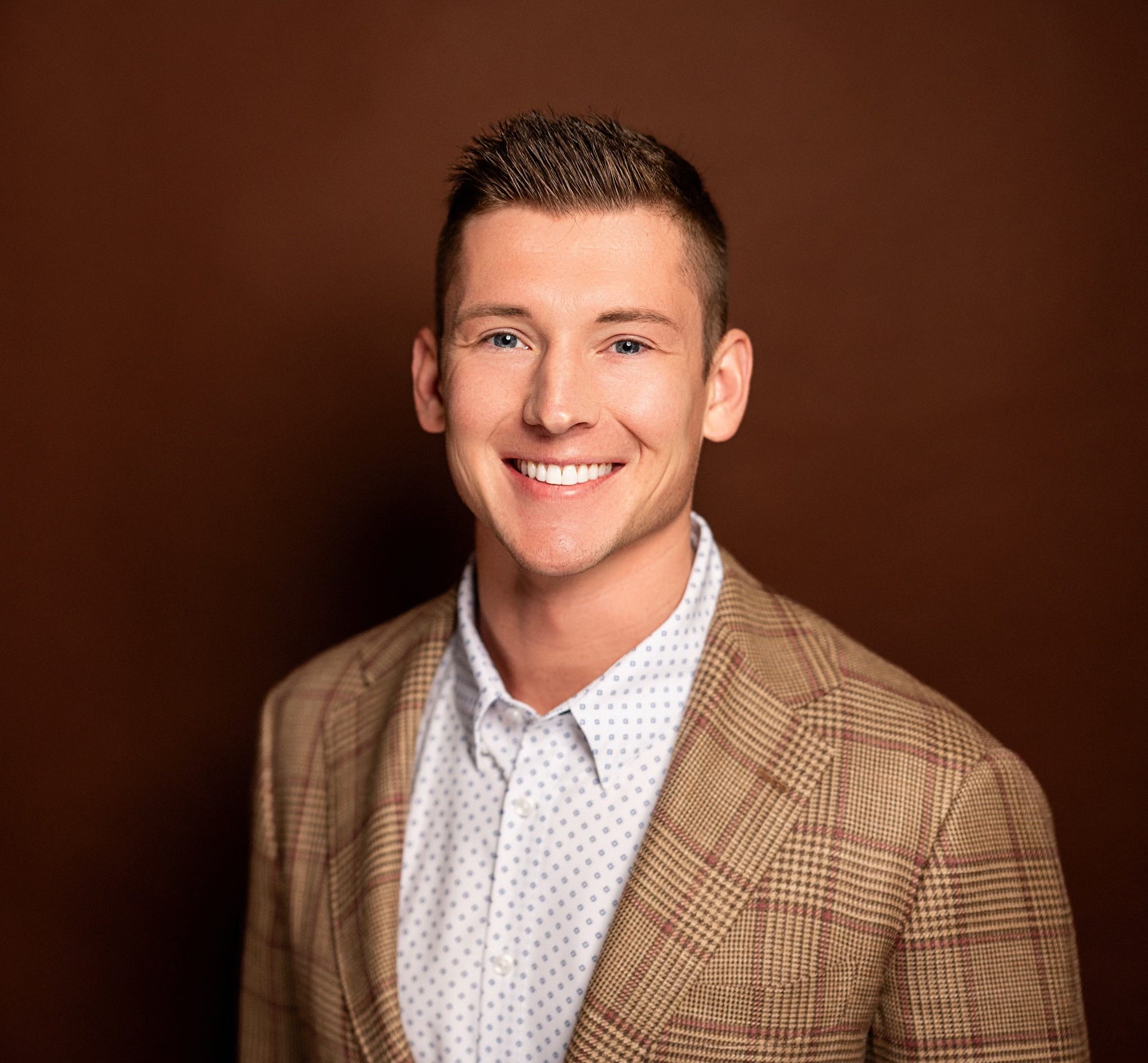 Noem’s son in law dipping toe in political waters