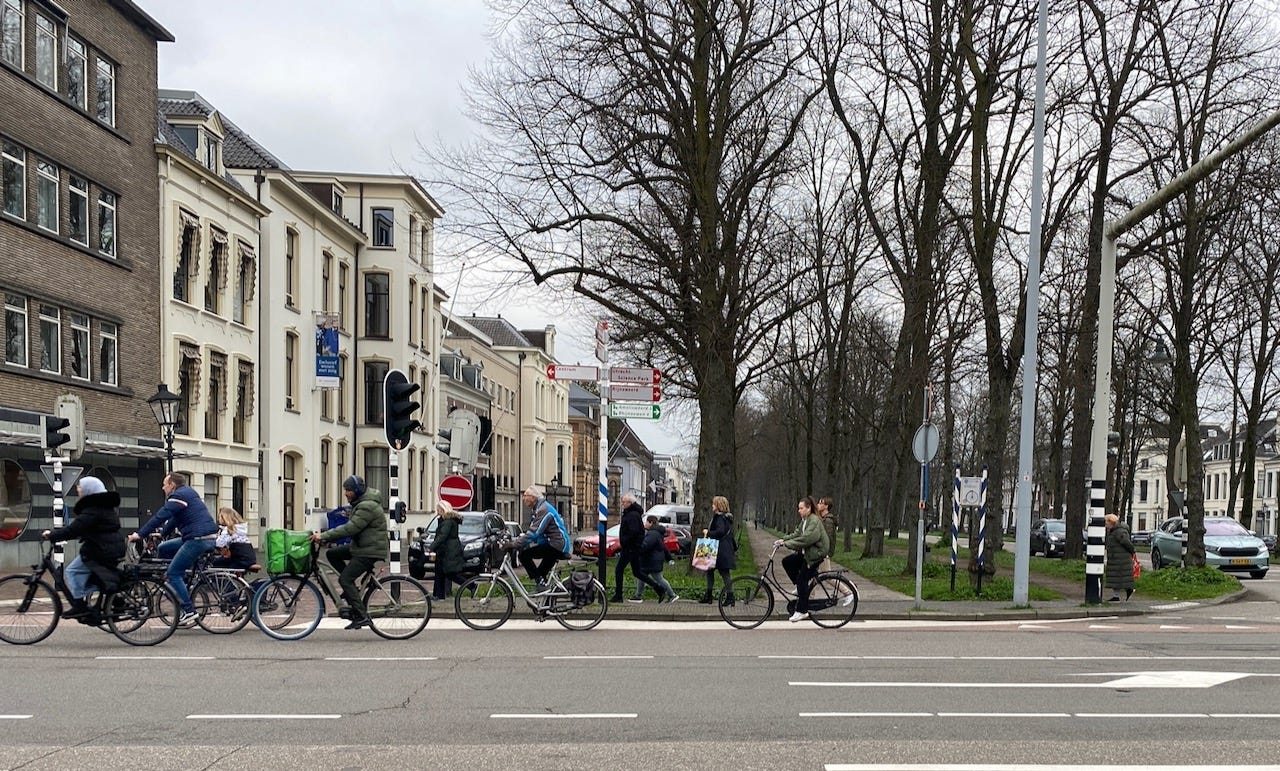 Dutch cycle hotsell lanes