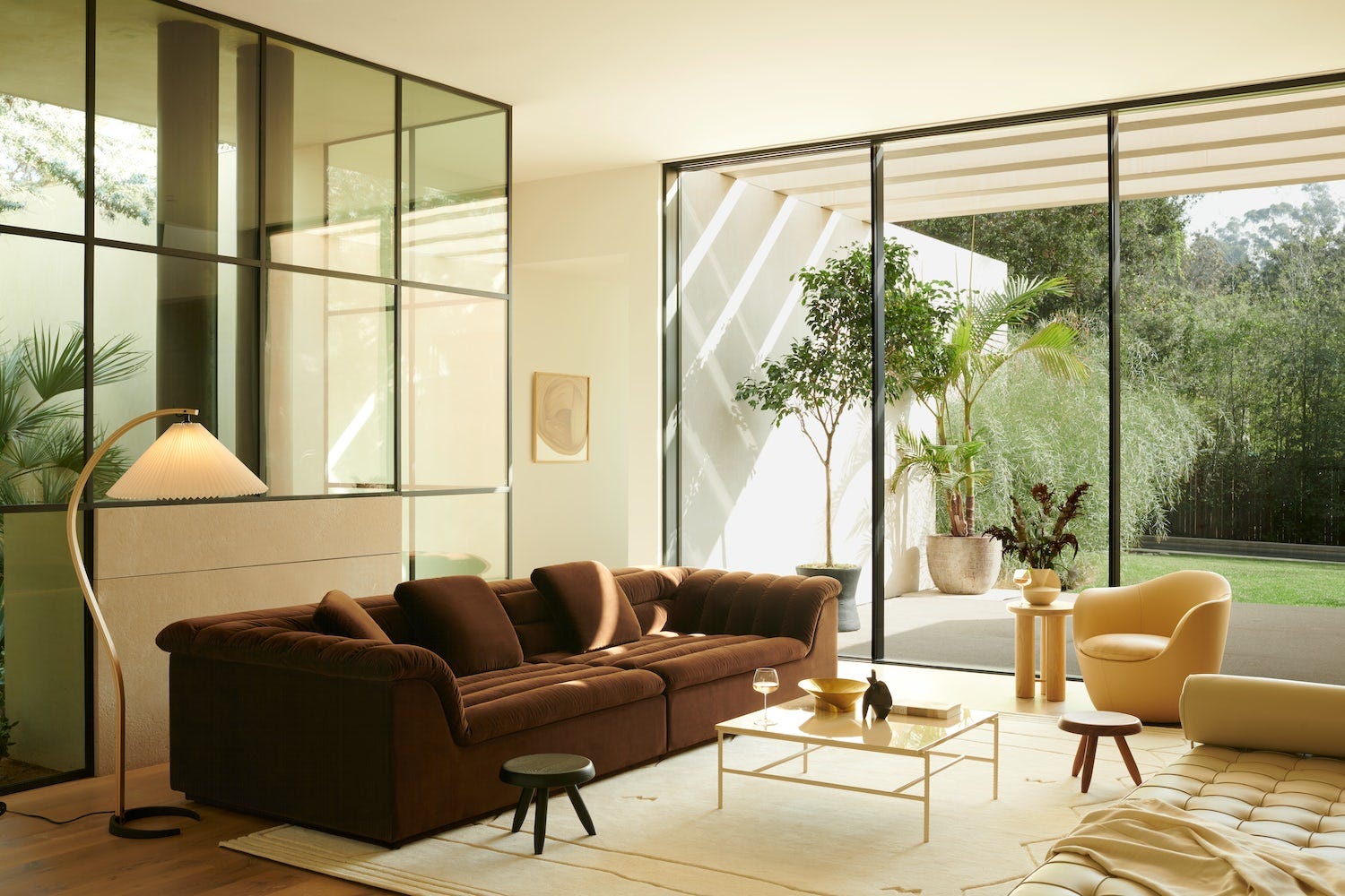 Dwr cheap leather sofa