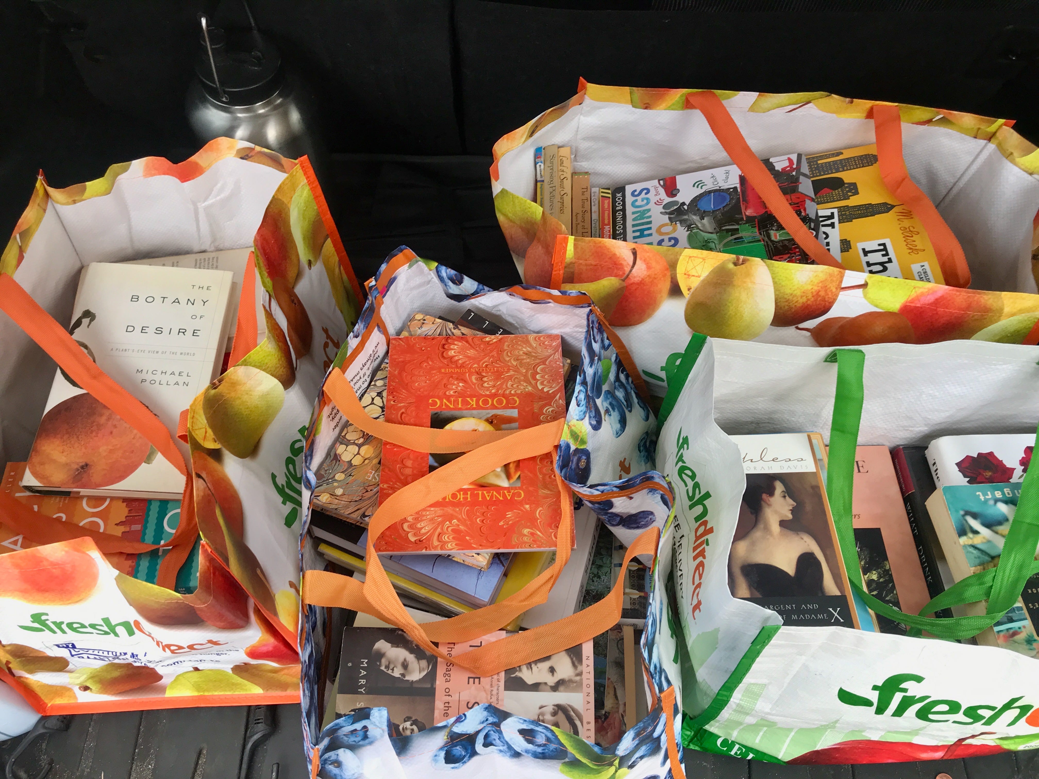 Decluttering gift bags sales