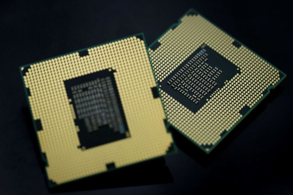 The Silicon Divide: Why Unified Memory Still Wins