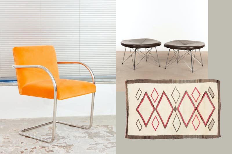 Sitting pretty store chairs