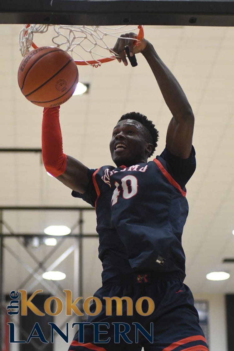 Kokomo rolls Western on the road, 6641 by Jenn Goad