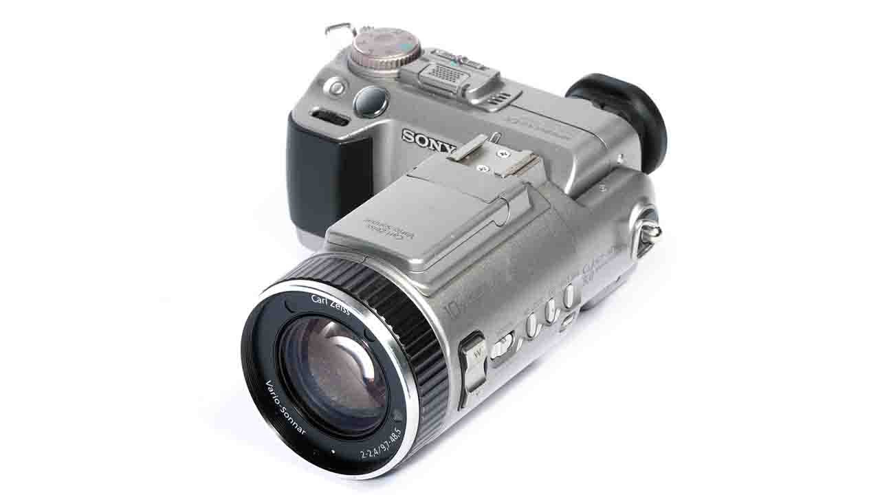 The Evolution of Sony's Cyber-shot Cameras (1996-2011) The Evolution of Sony's Cyber-shot Cameras (1996-2011)