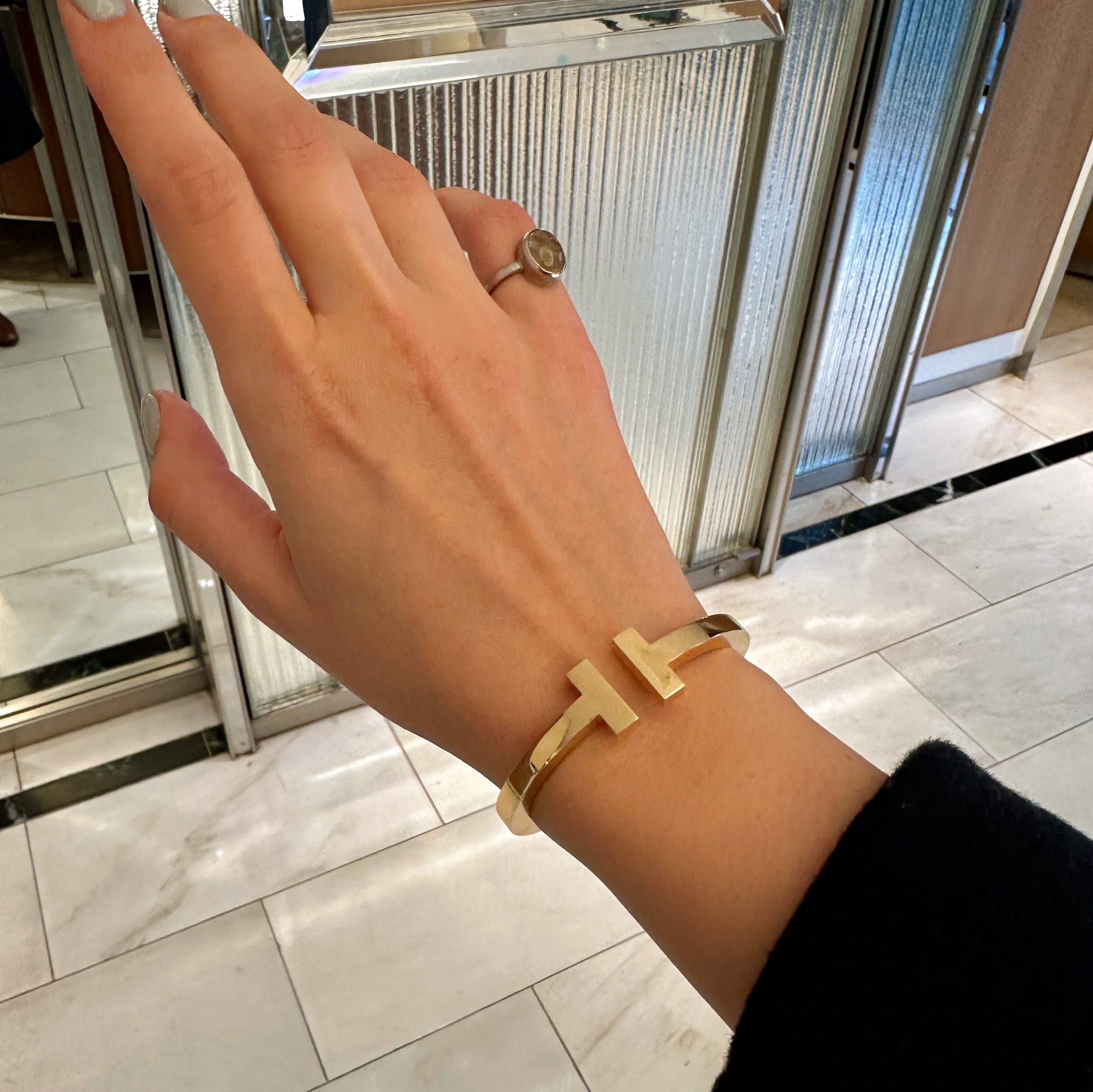 Cartier love hotsell bracelet quality