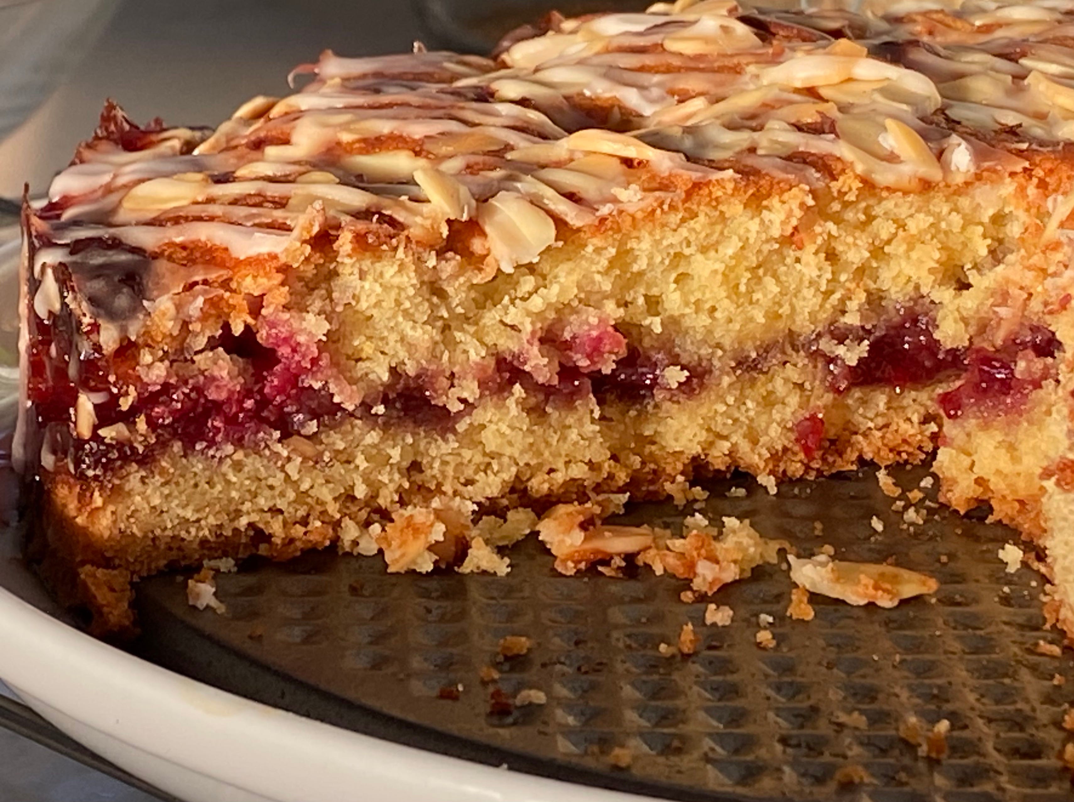 Raspberry Bakewell Cake