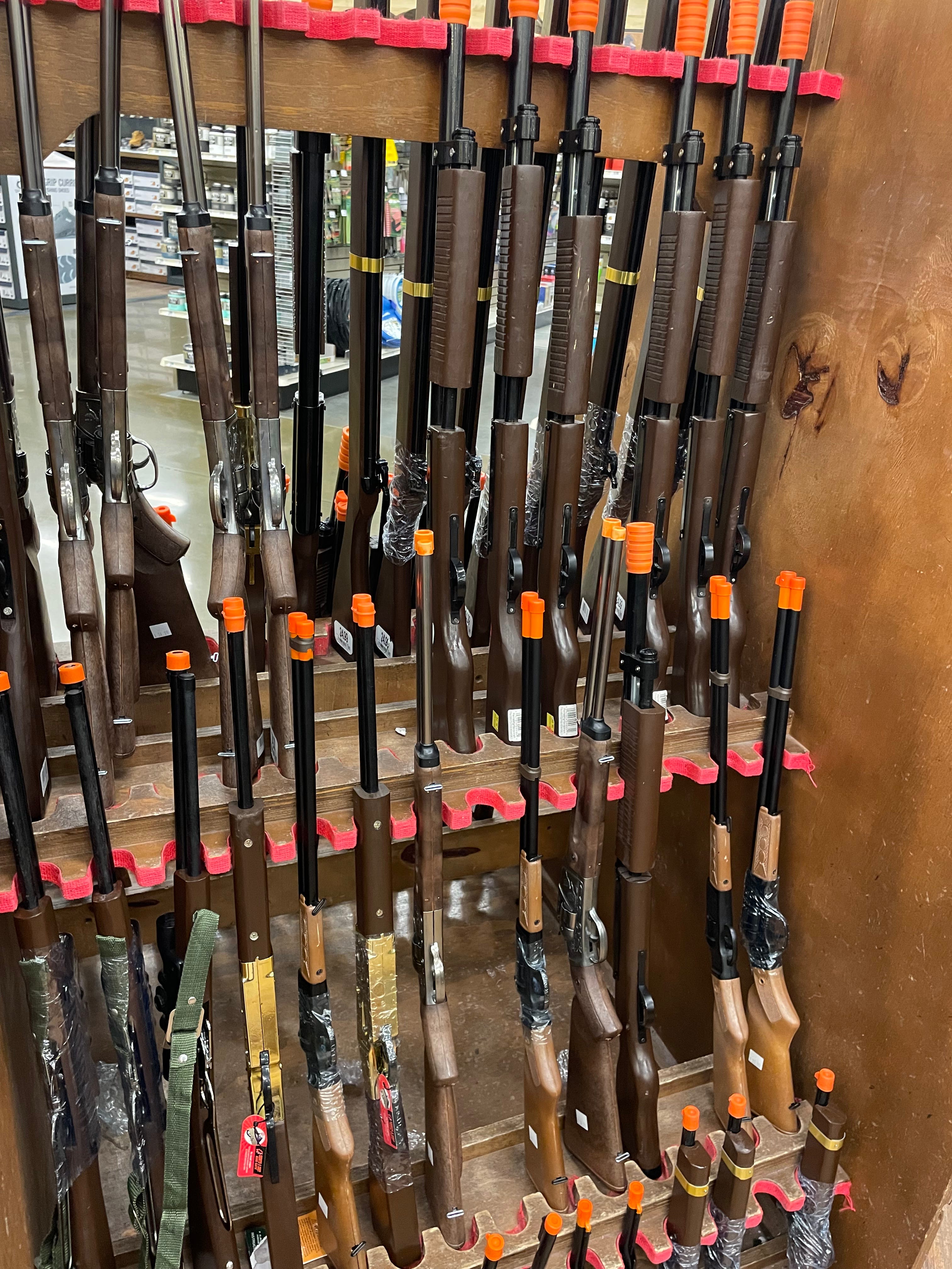 Toy bolt outlet action rifle