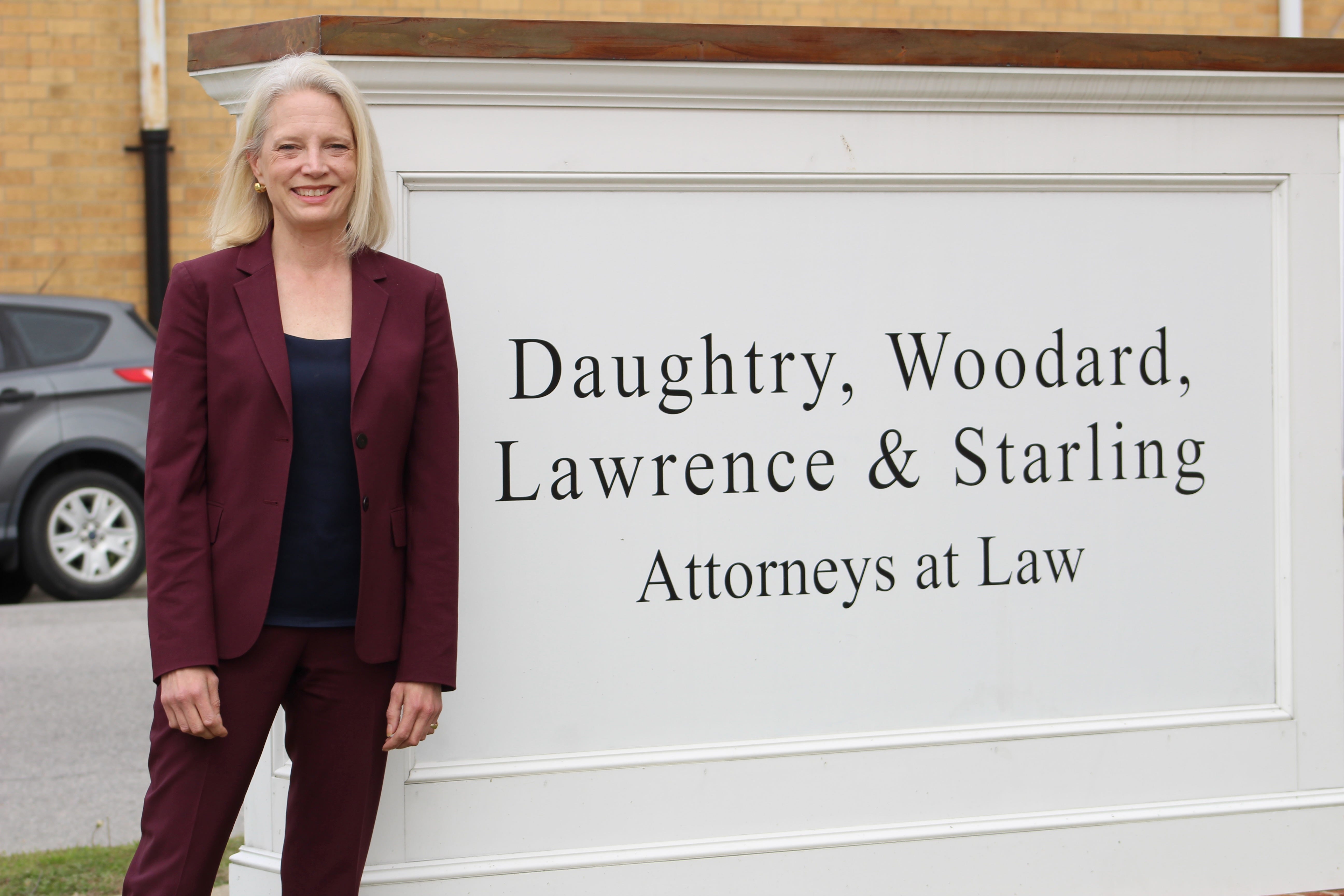 Kelly Daughtry, Brad Knott battle in NC congressional runoff