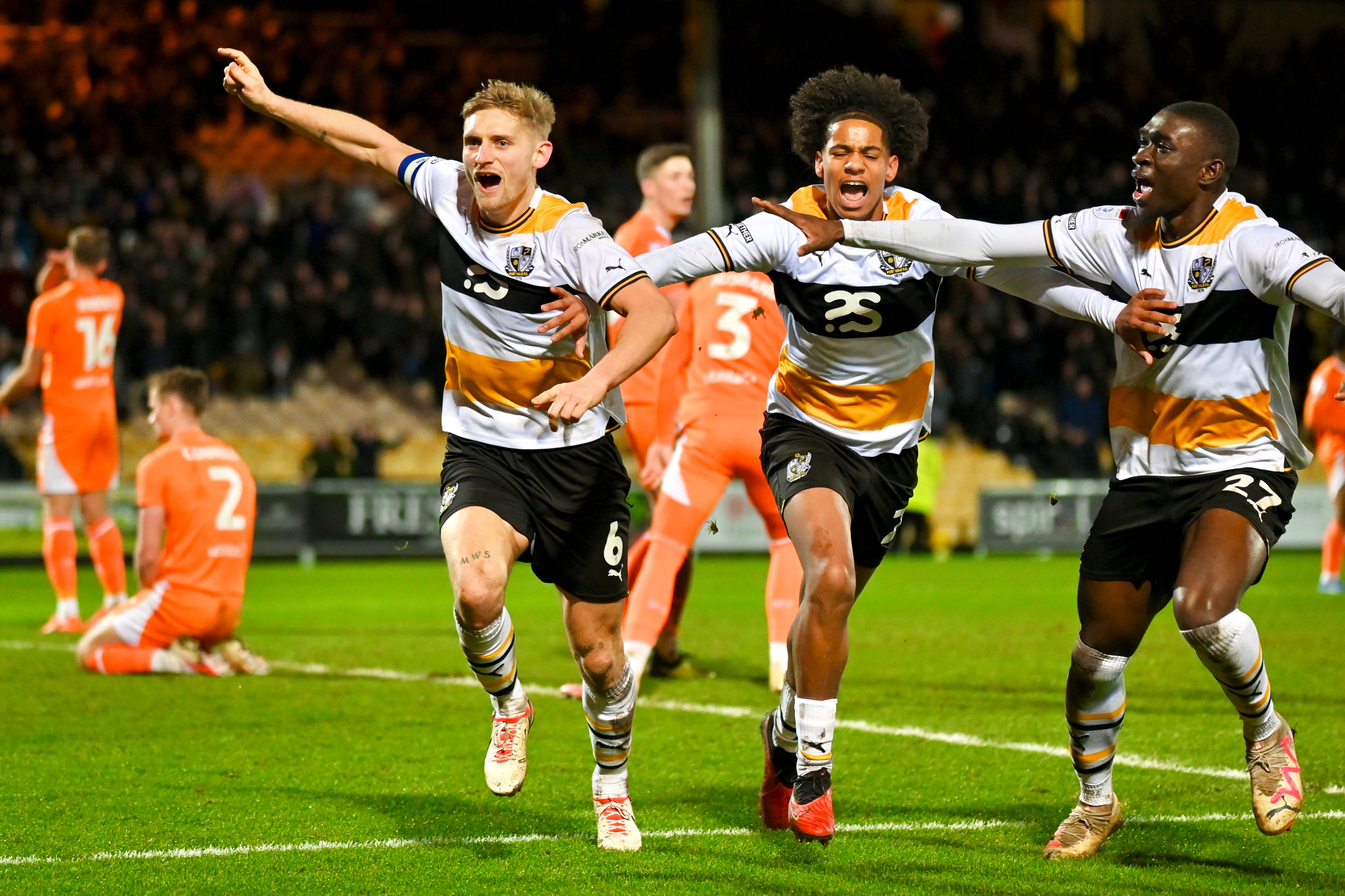 Transformed Port Vale see out the year in style