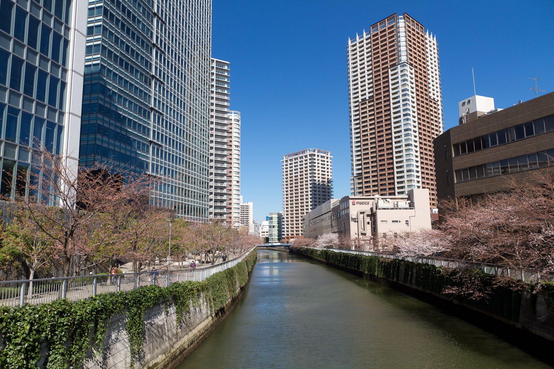 Top 10 Best Wards for Living in Tokyo - by Rei Saito