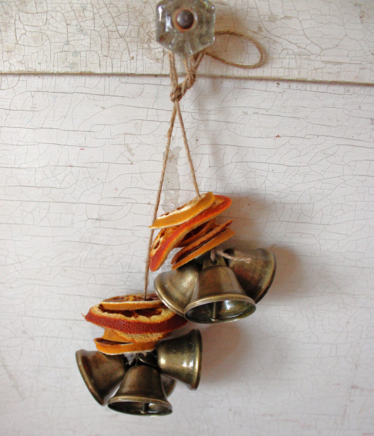 'Oranges & lemons,' say the bells of St. Clement's