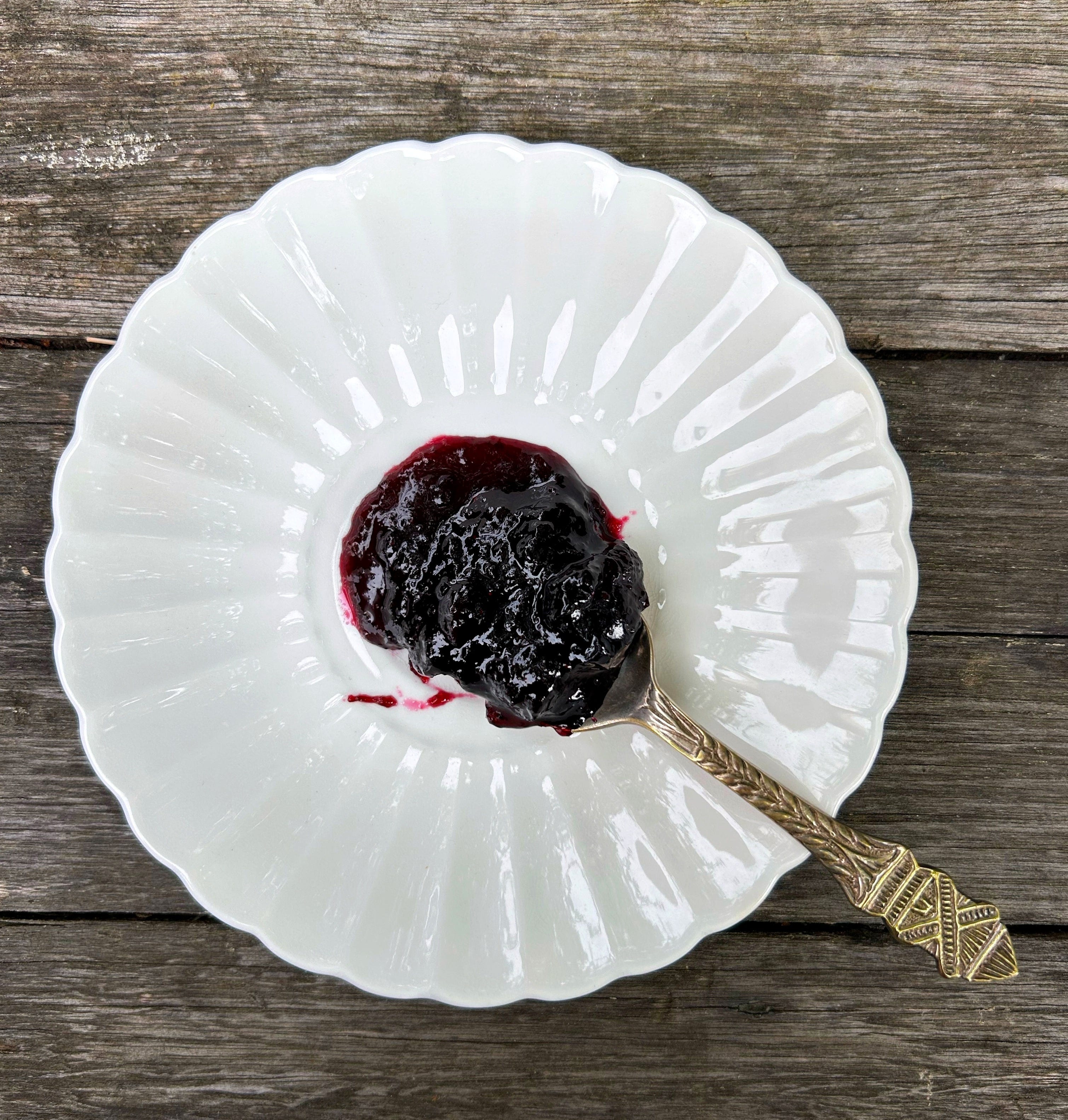 a newfound appreciation of blueberries + blueberry scrolls