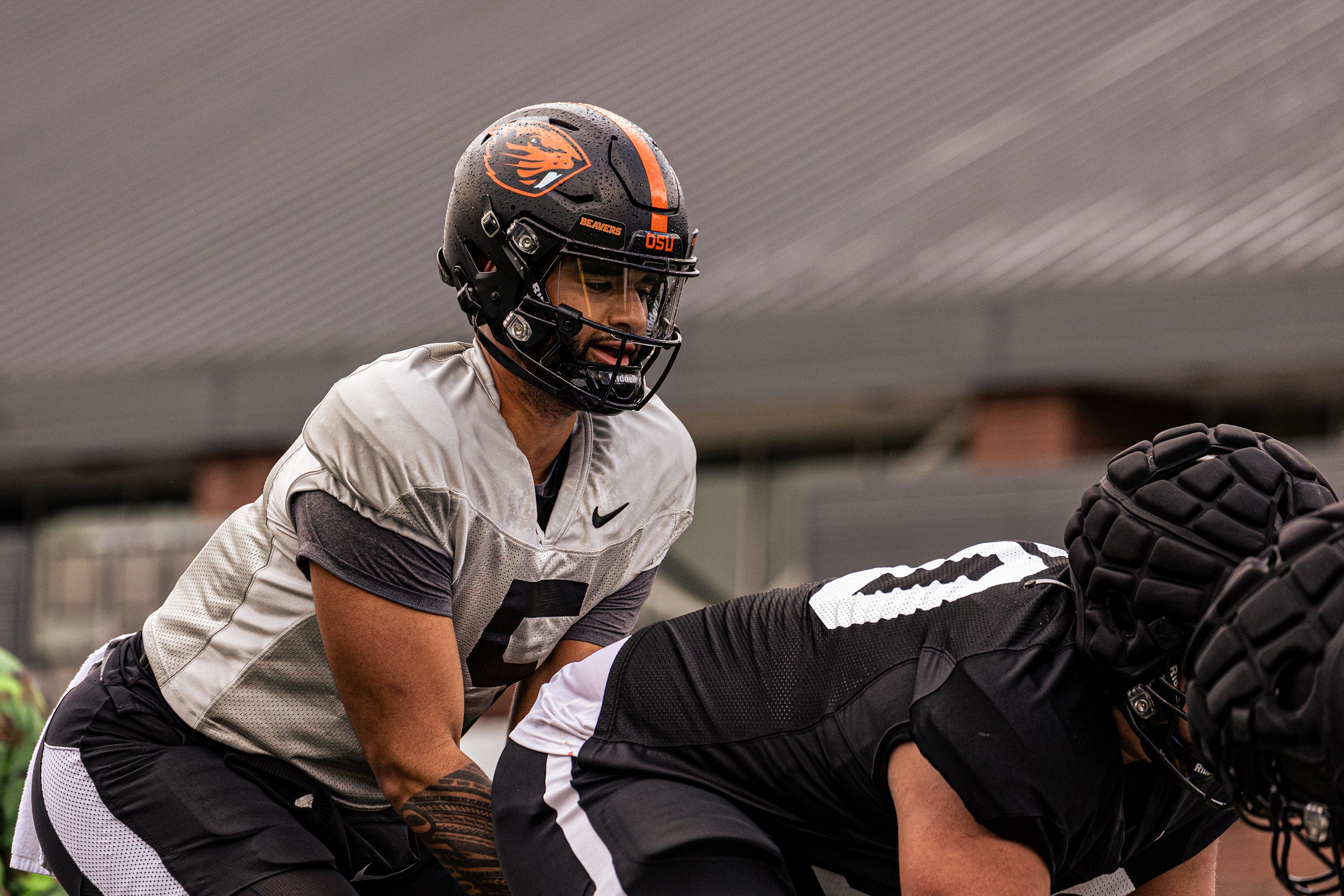 Canzano DJ Uiagalelei faces reboot at Oregon State