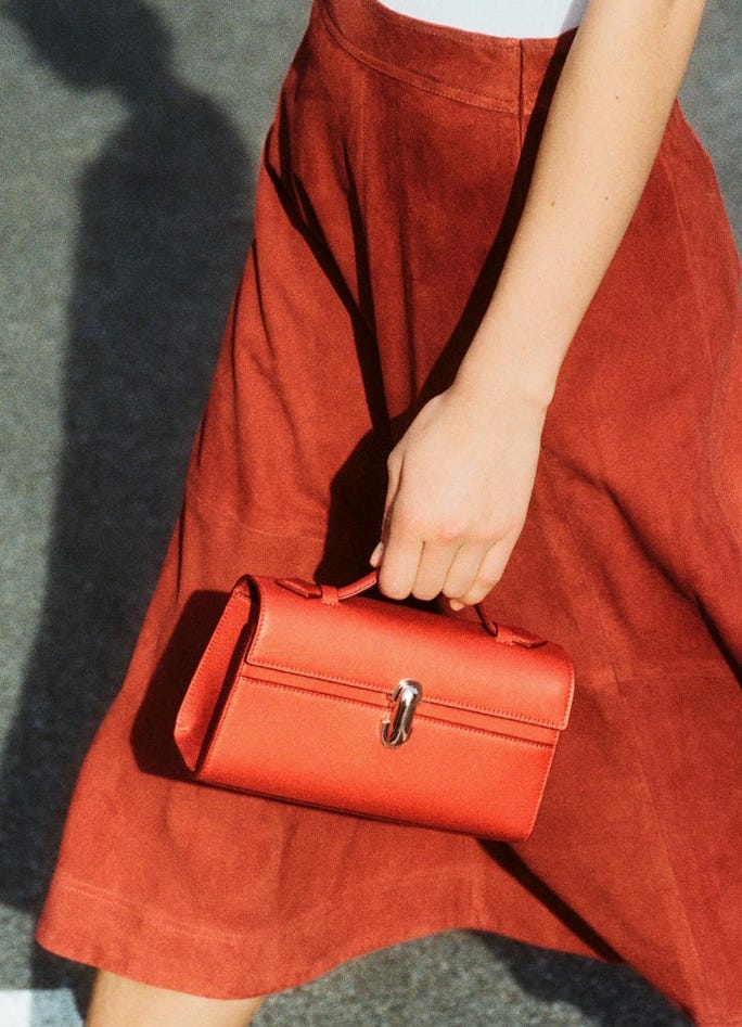 Pochette rouge sales