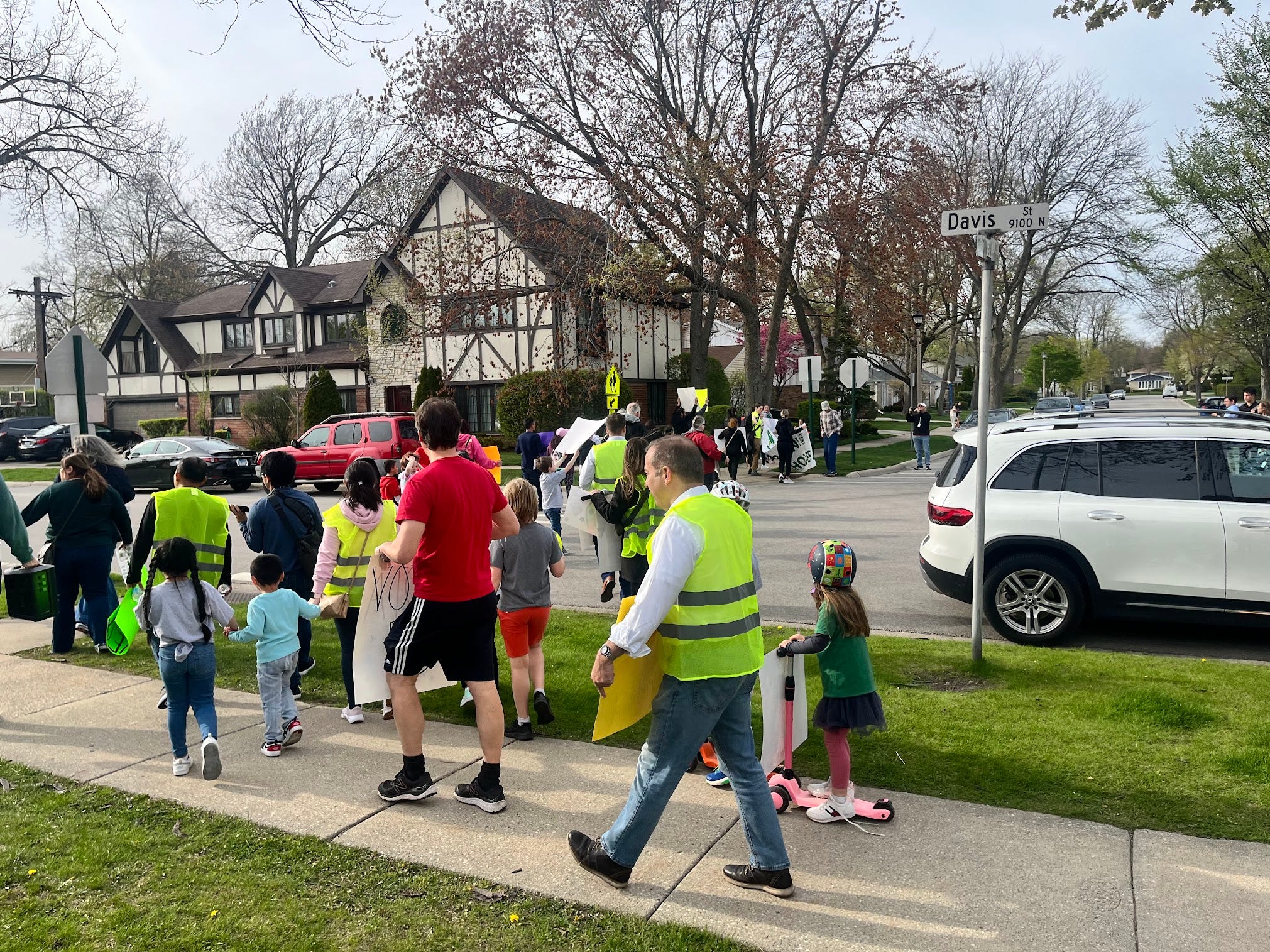 Bessie Rhodes Closure March Photos - by Tom Hayden