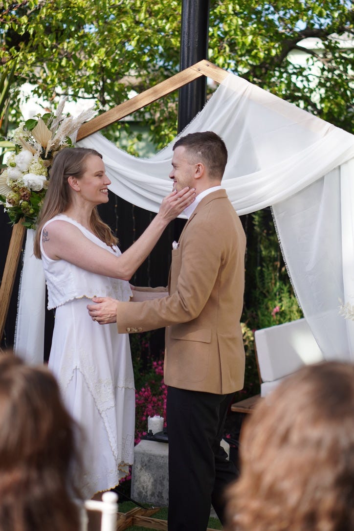 Casual backyard wedding attire deals