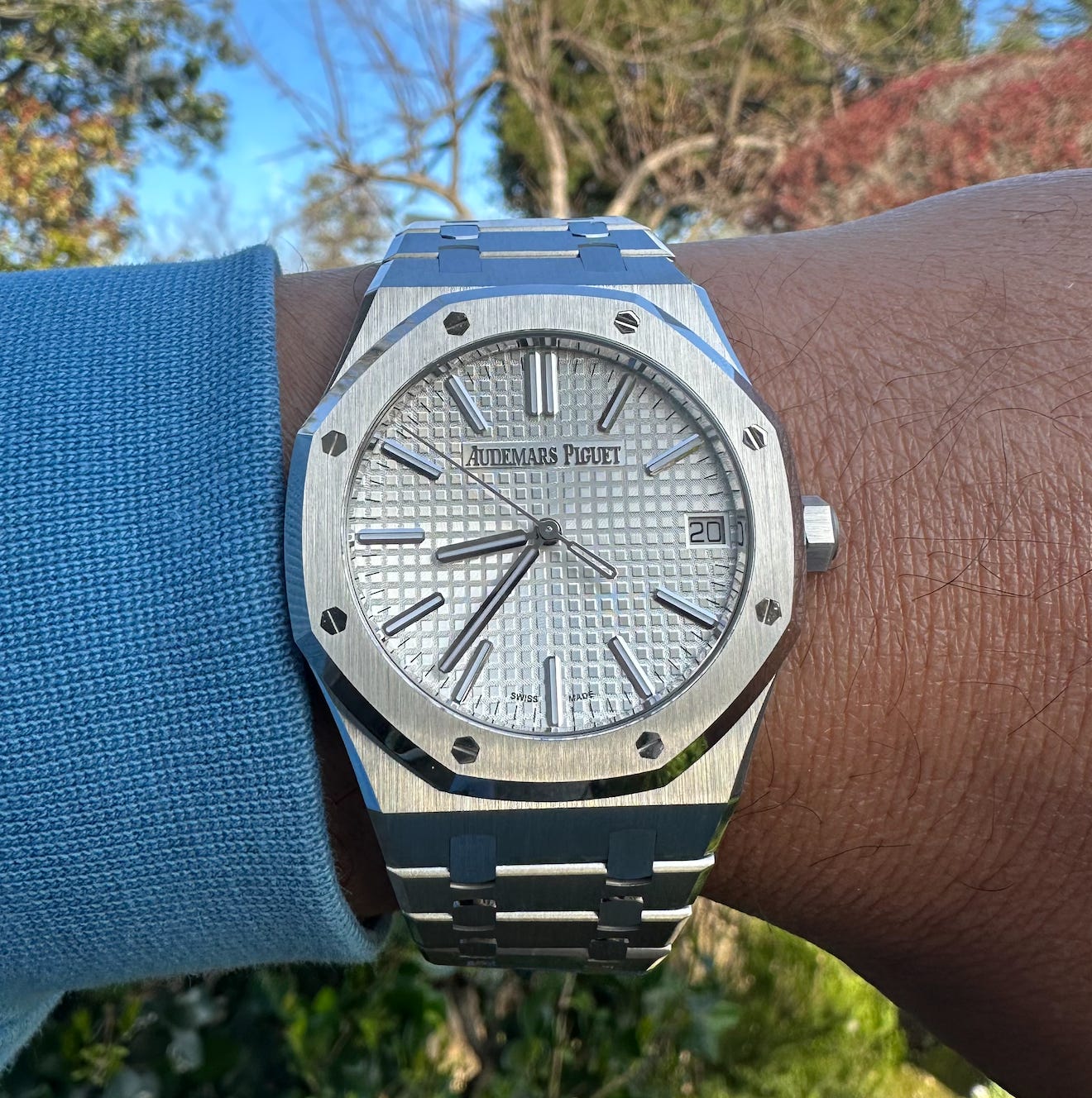 Audemars piguet royal oak silver dial outlet