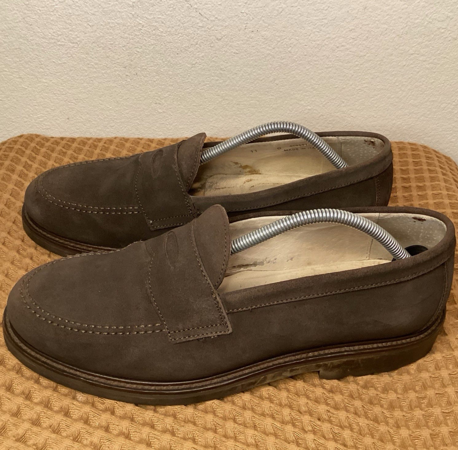 Vintage Leather Loafers in Black | Retro Square Toe Chunky