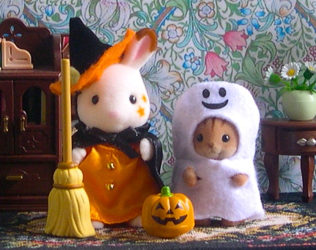 Sylvanian families public outlet