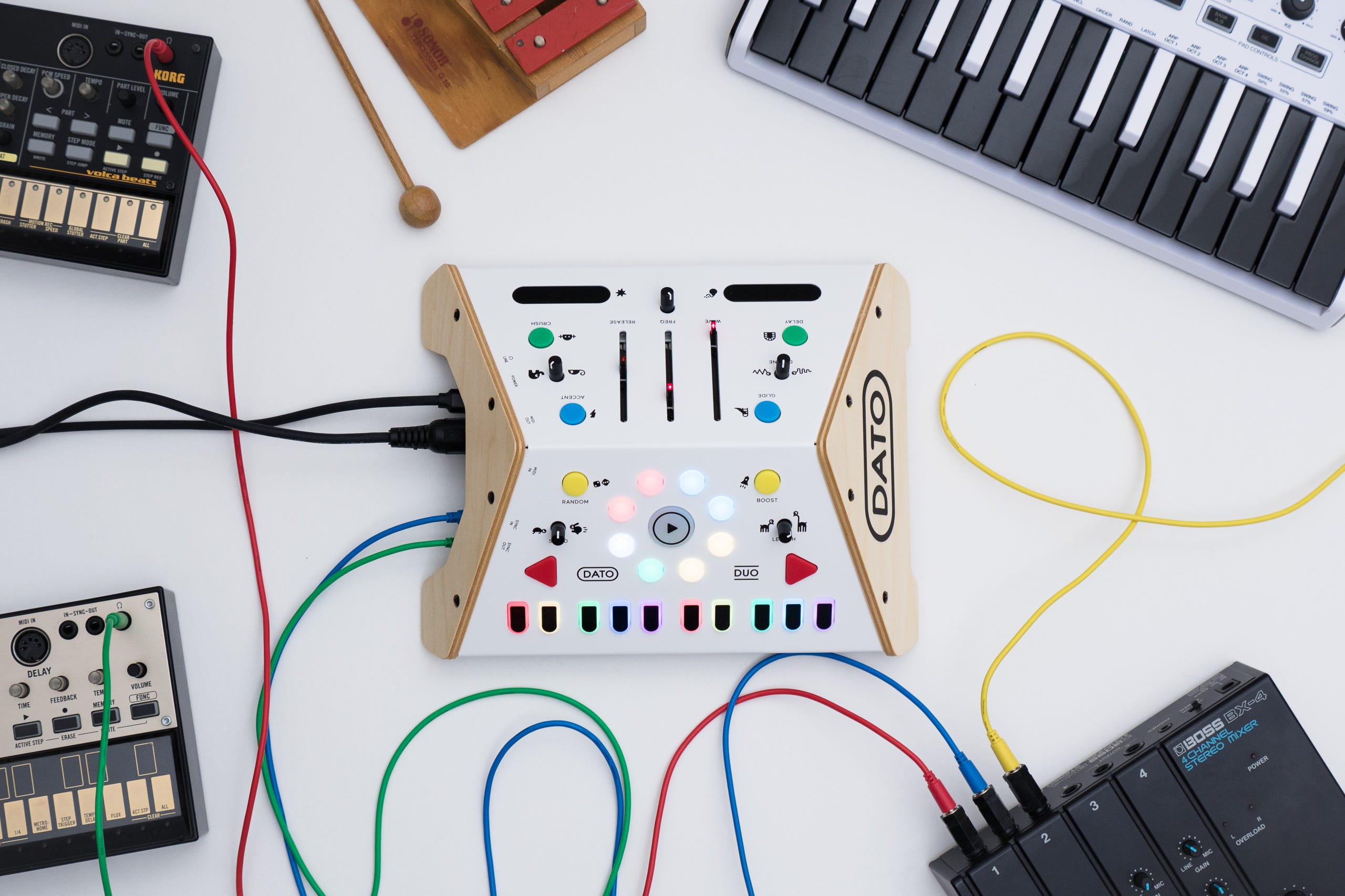Dato duo synthesizer for two discount