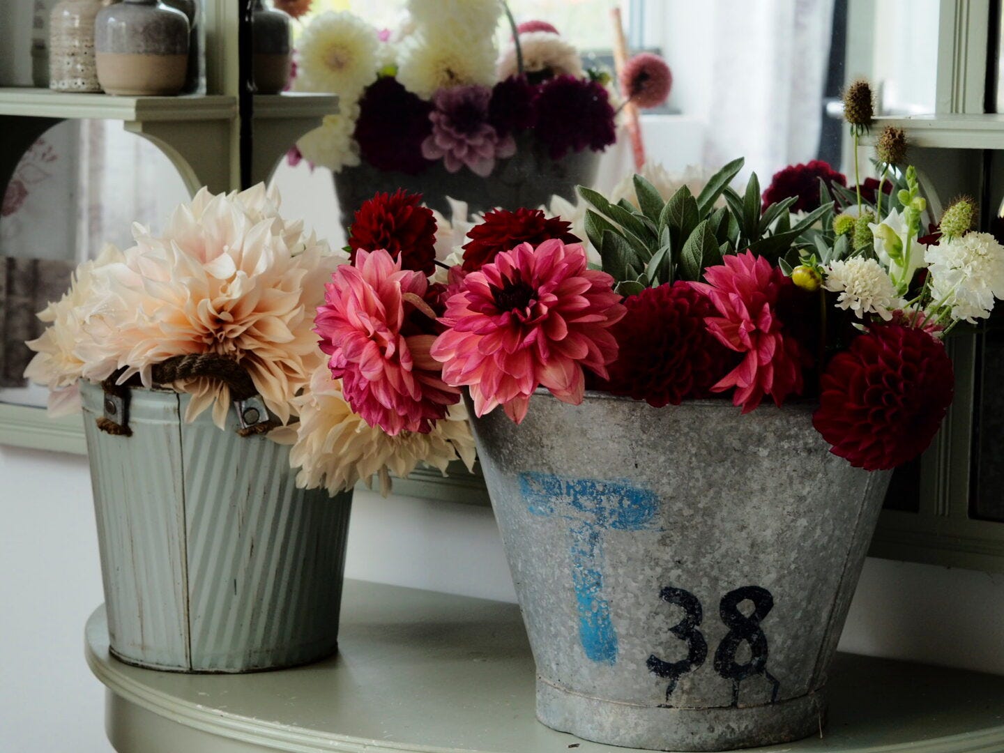 Online flower farming course by Emma Connolly