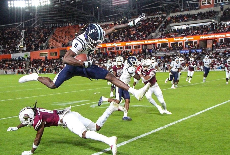 Big gloves and even bigger plays Inside Auburn's recent run of