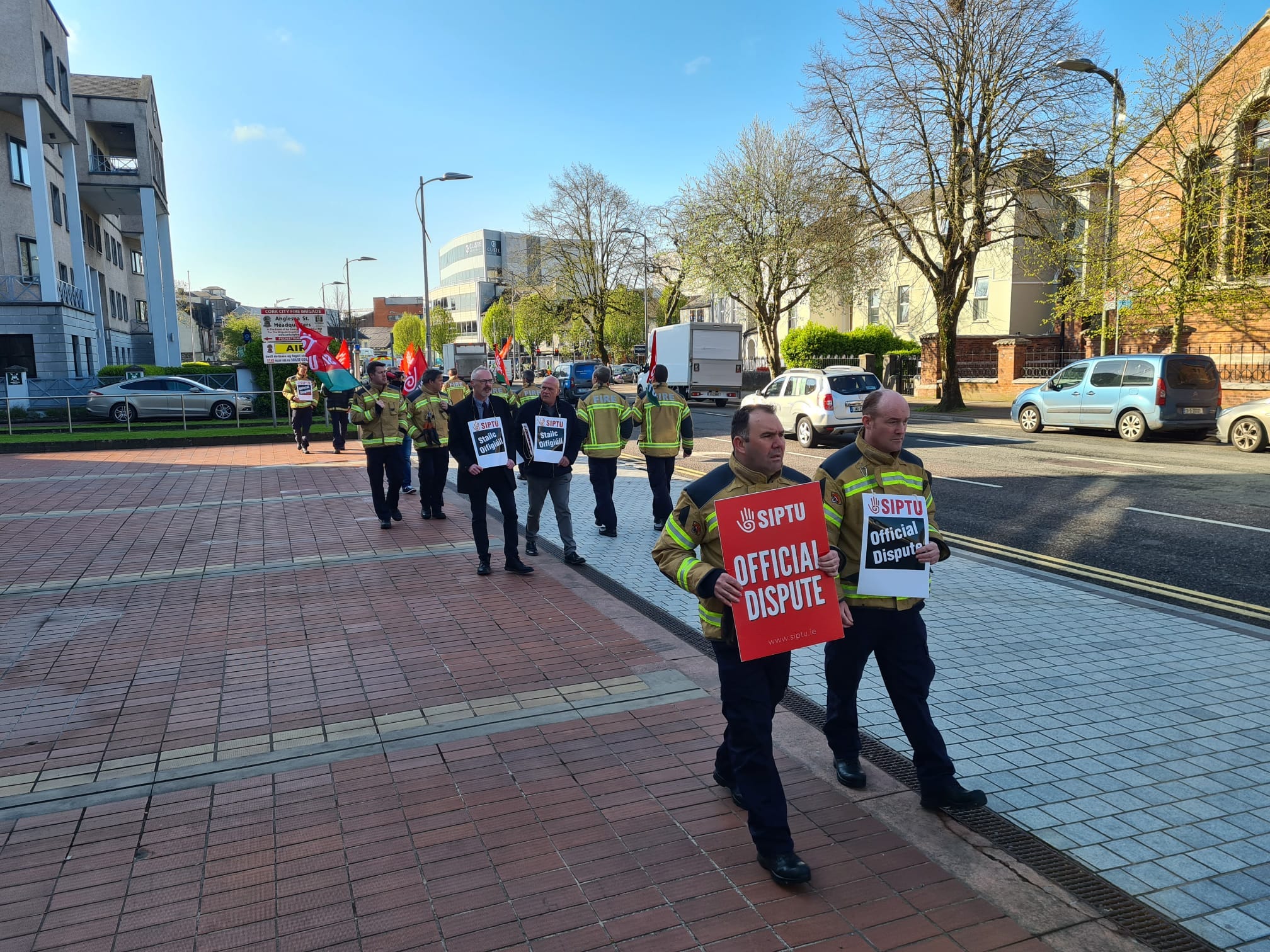 Cork City firefighters stage industrial action over continued closure