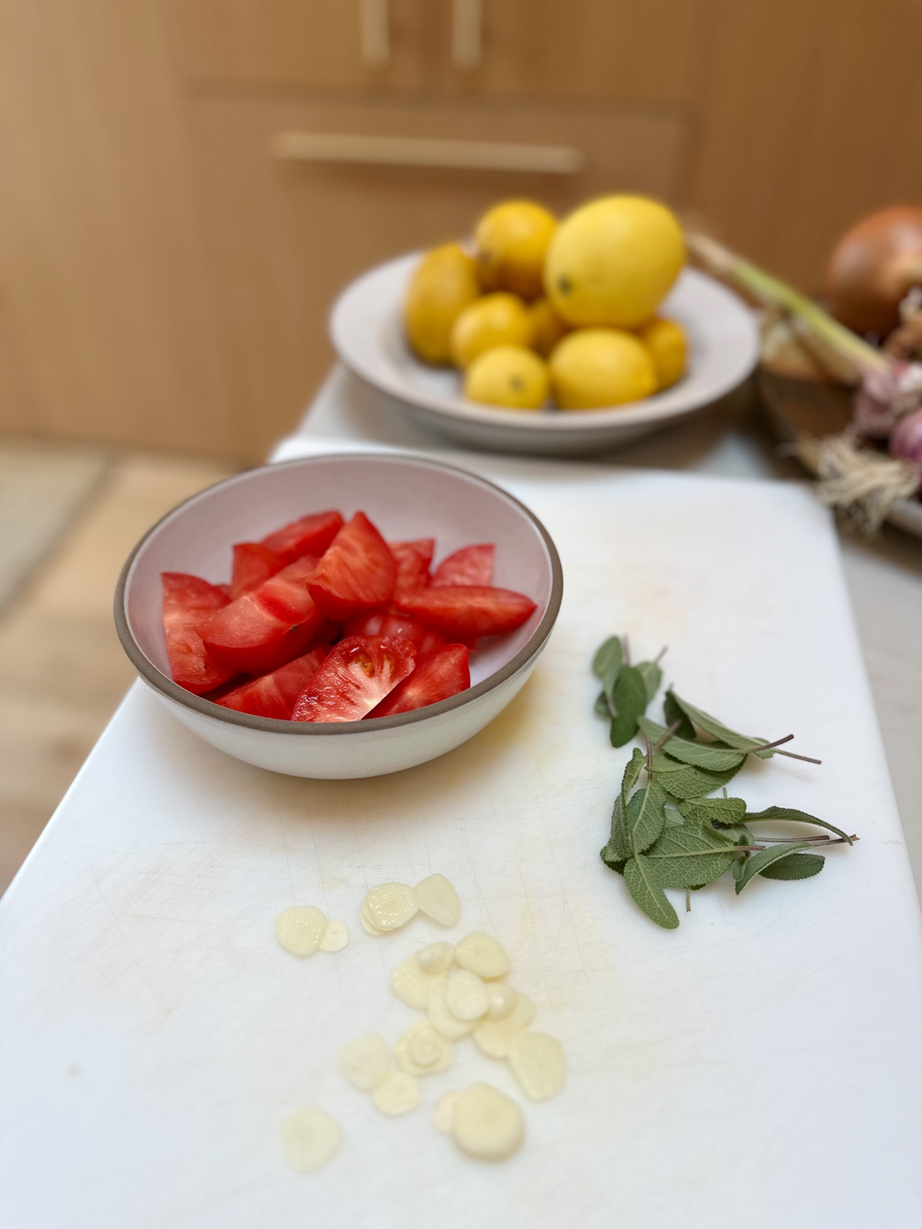 Caprese and lavie online