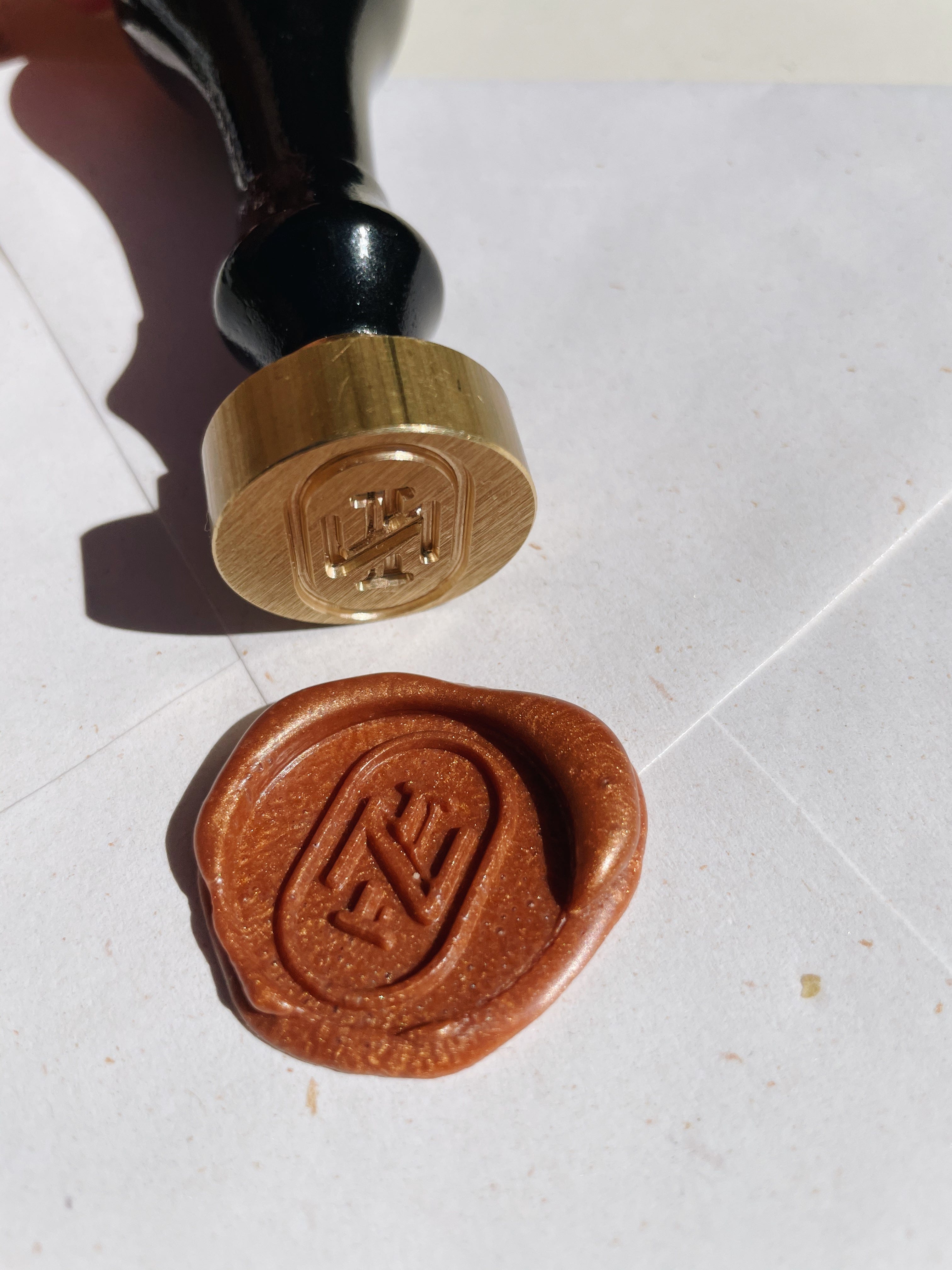 El club Claves by Jesús Terrés Nada importa