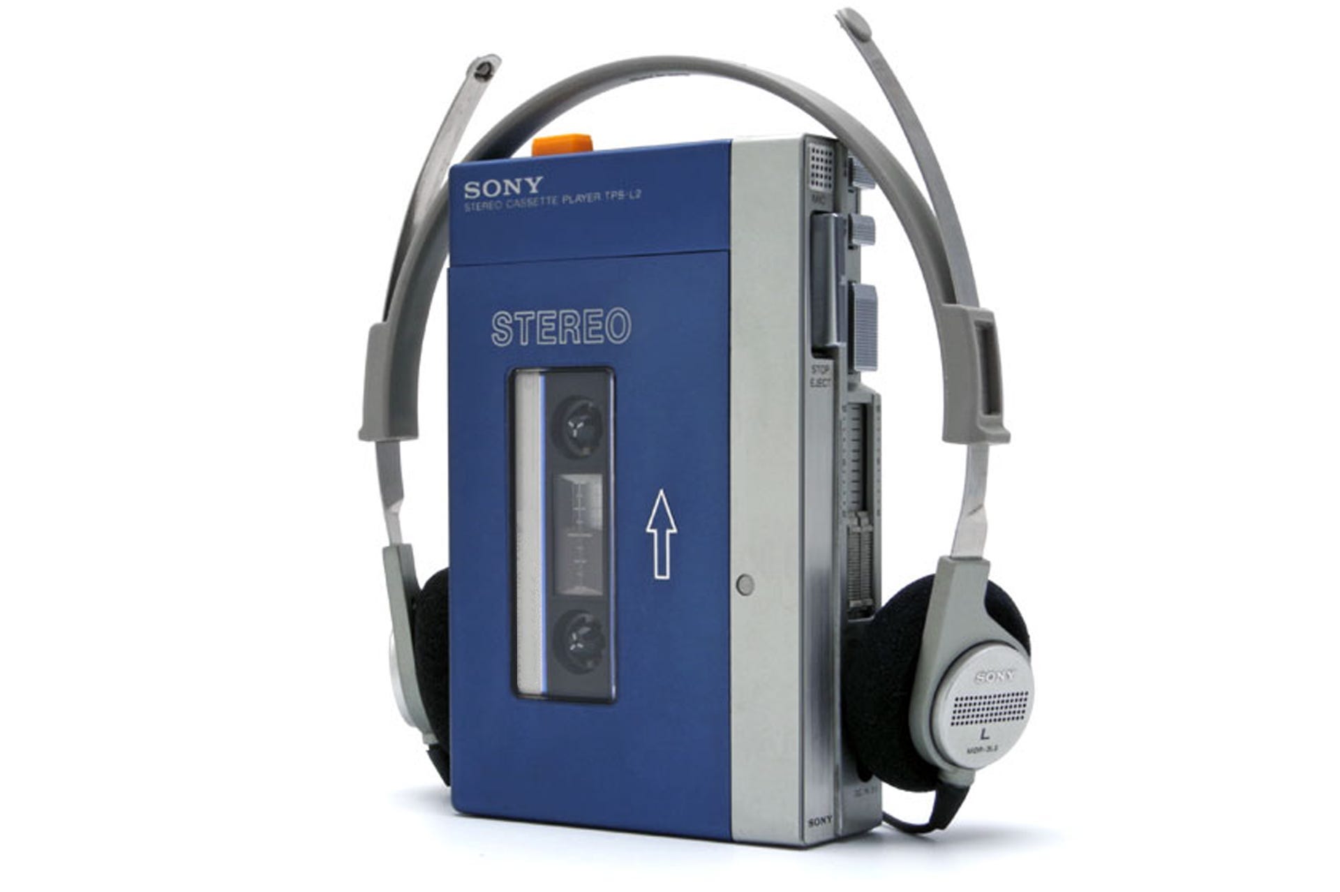 おすすめ The Creation of the First Walkman - by ObsoleteSony ポータブルプレーヤー