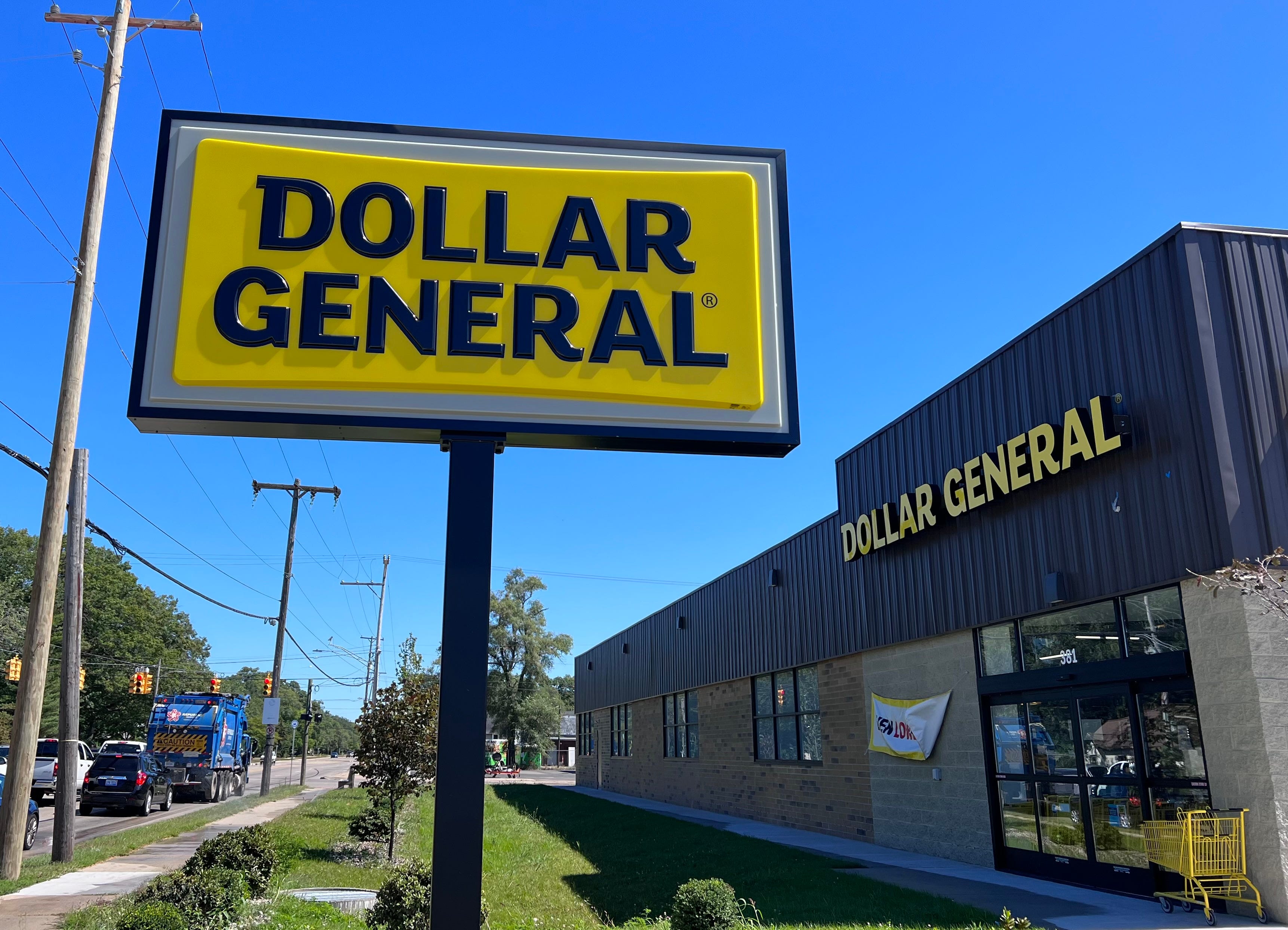 Dollar General 45 in FY23, +45 in FY24? (Part 1)