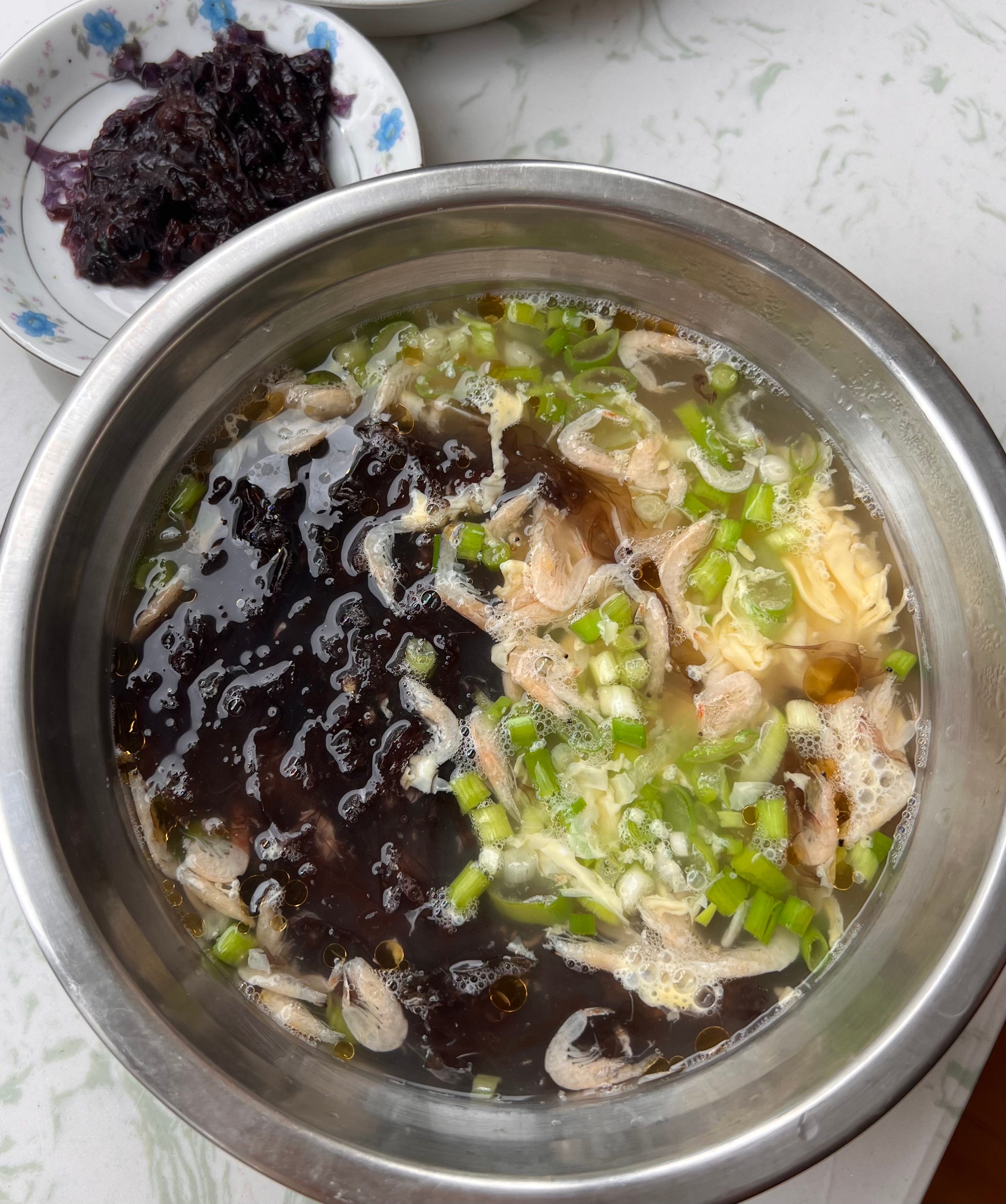 Seaweed and egg soup online