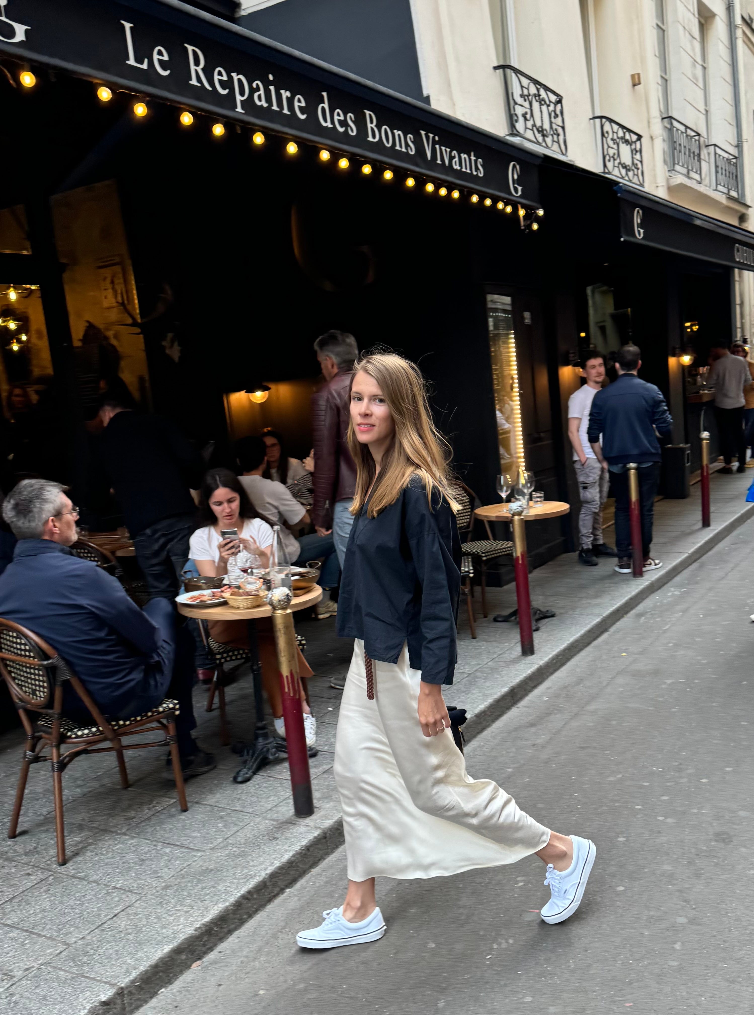 Where I Eat in Paris - by Monica Ainley DLV - Mon Review