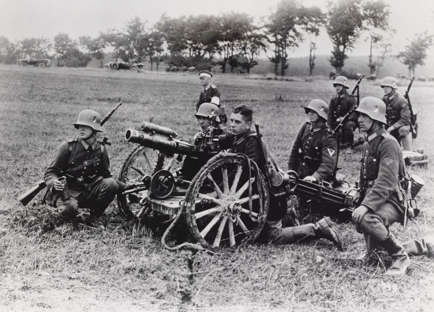 Depicting Infantry Guns - by Bruce Ivar Gudmundsson