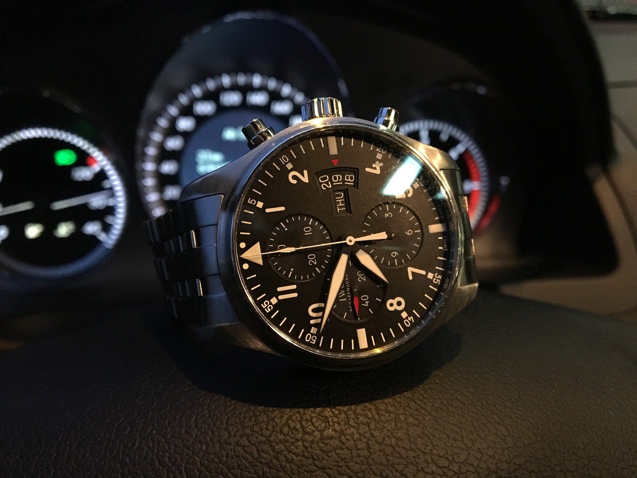 Best watches under store 6000