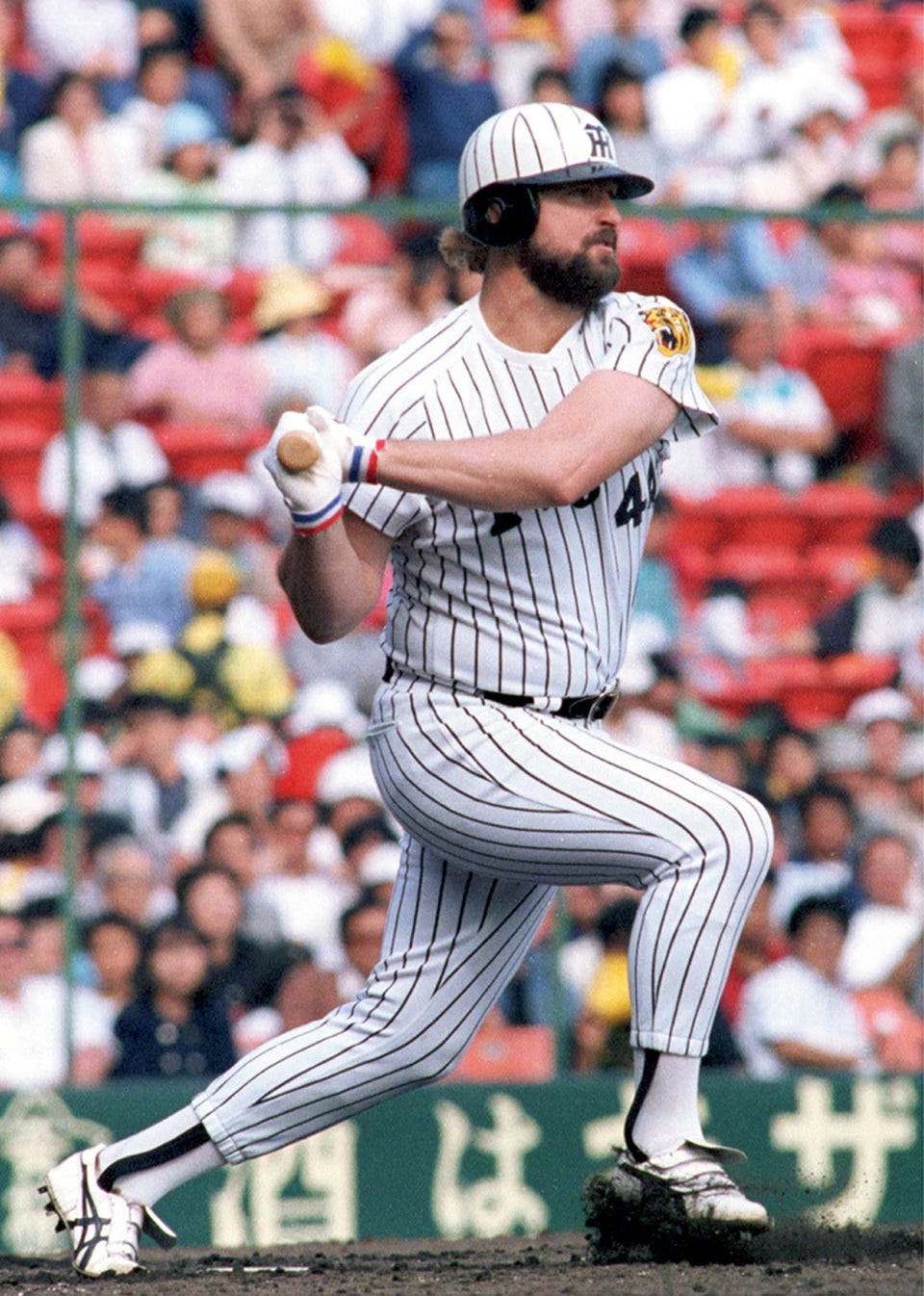 Japan honors legendary slugger Randy Bass for contributions to country