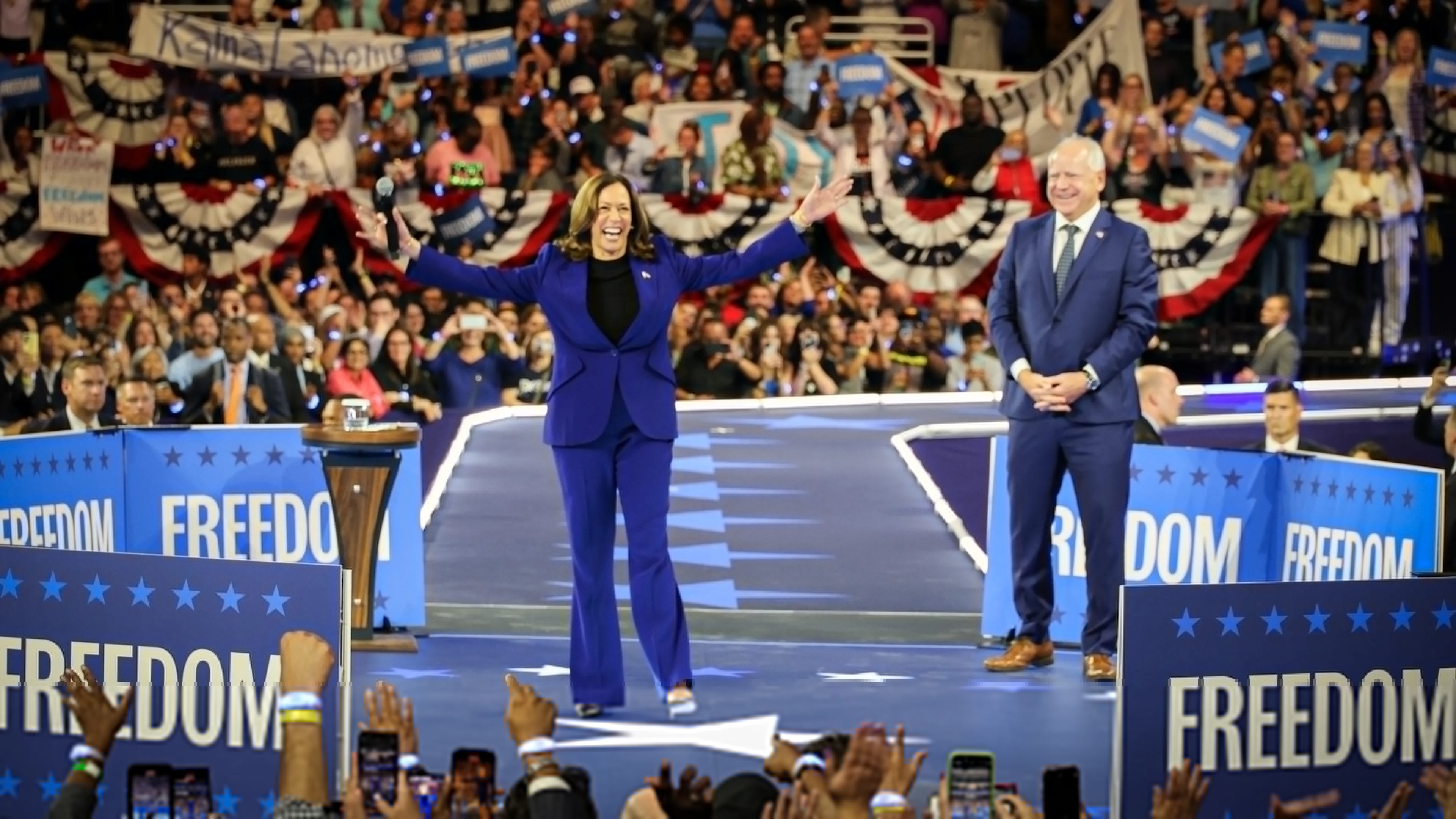 Kamala Harris fires up massive Milwaukee crowd with unique convention ...