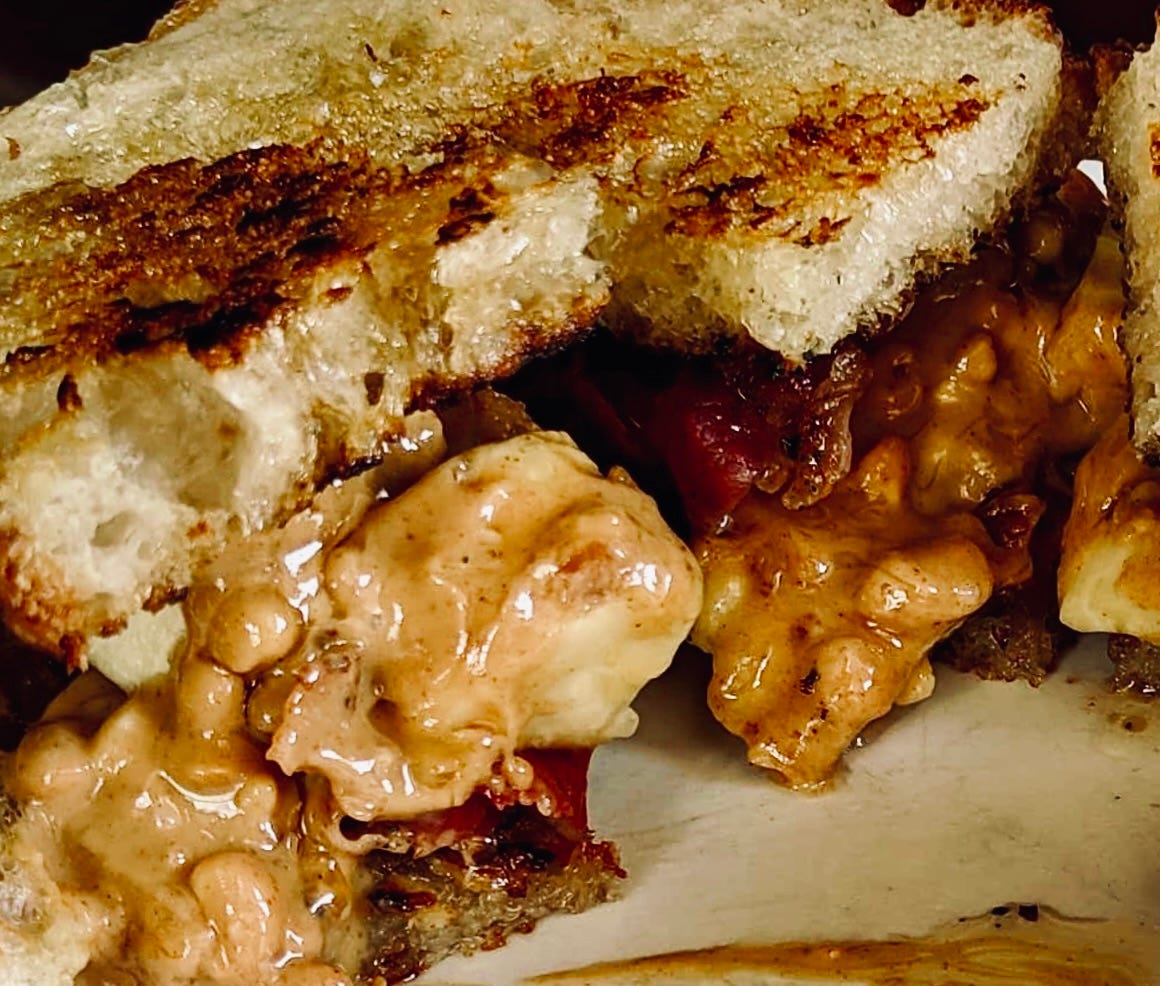 Notable Sandwiches #62: The Elvis • Buttondown