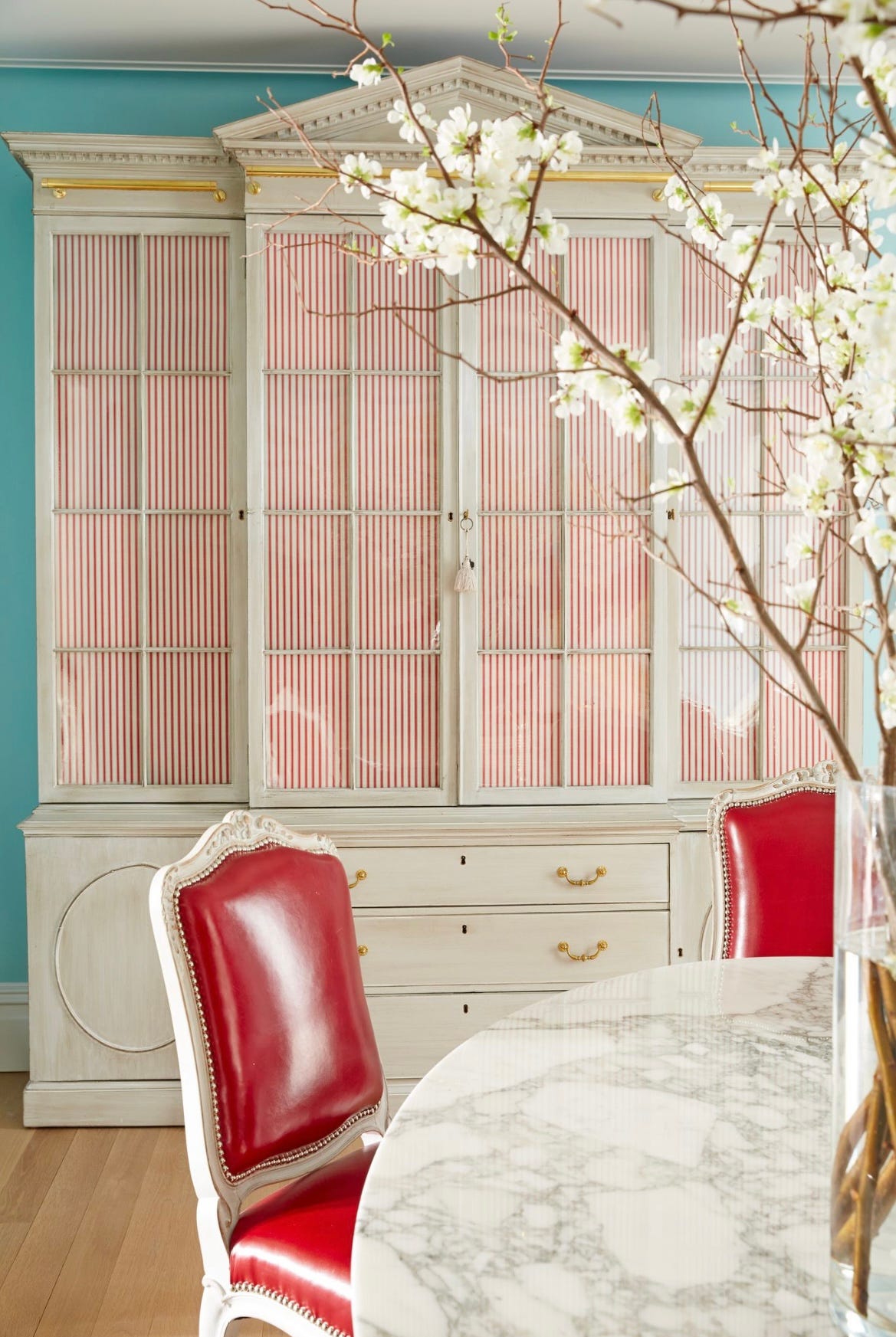 NYC Apartment by Miles Redd - by Lynn Byrne - Emerald City